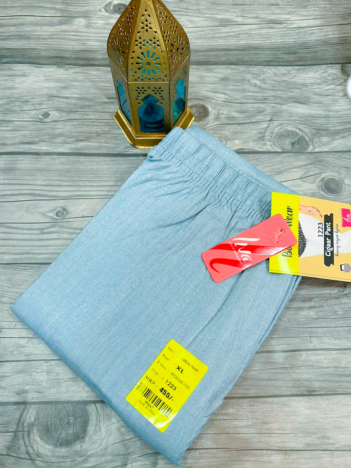Sky denim lycra strechable pants
