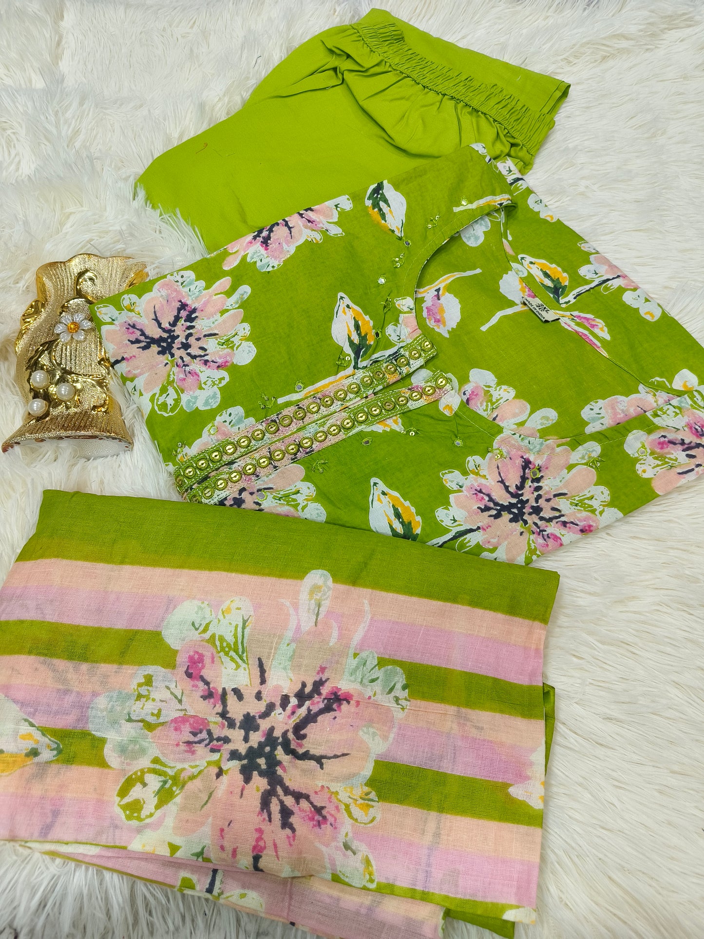 Parrot Green Cotton sets with duppata