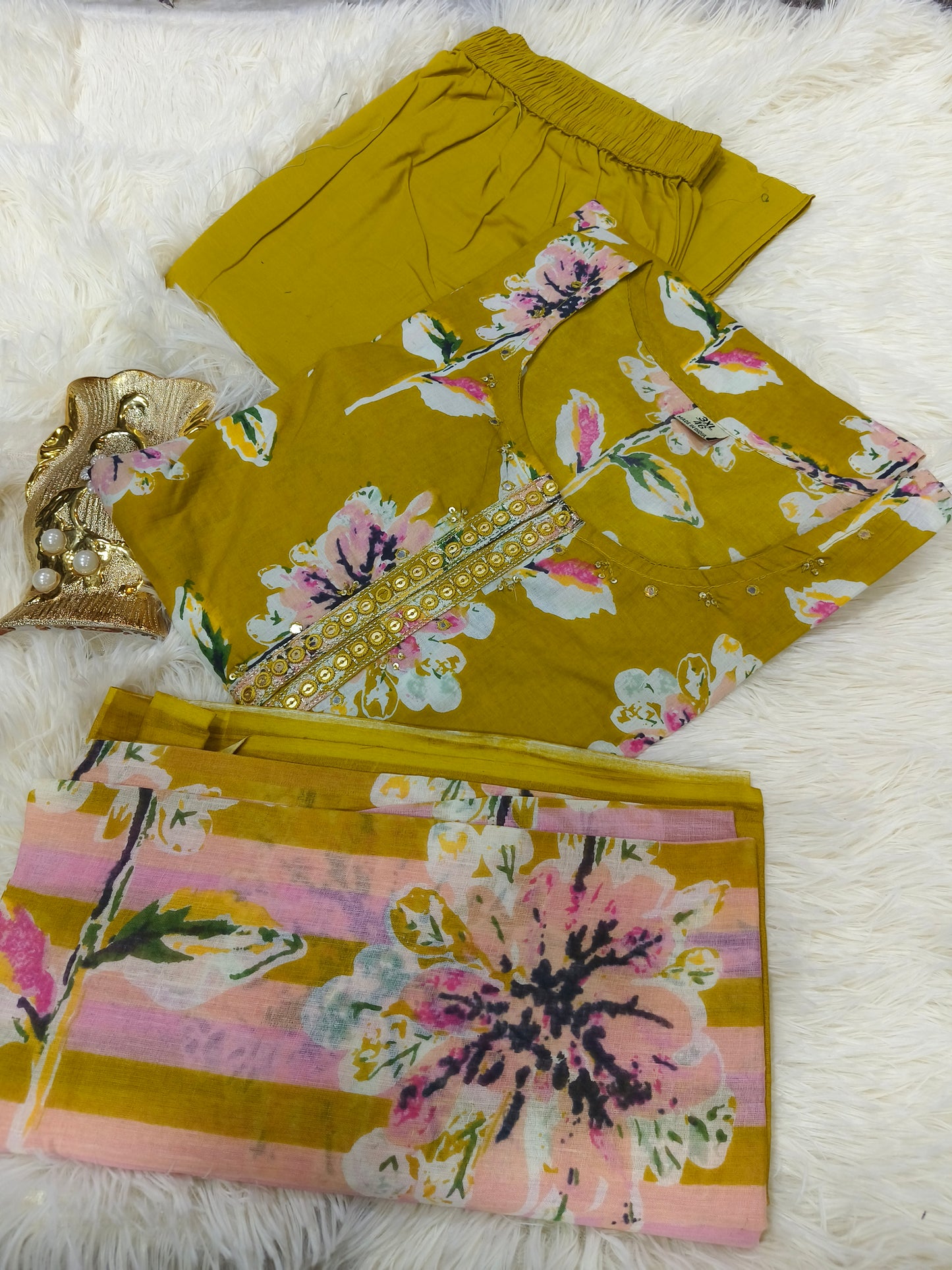 Yellow Cotton sets with duppata