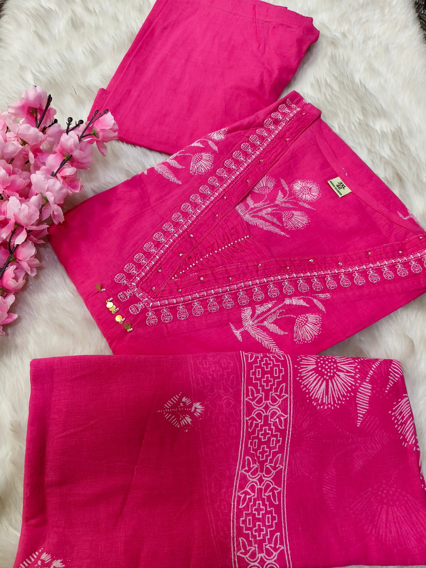 Pink cotton wear suit