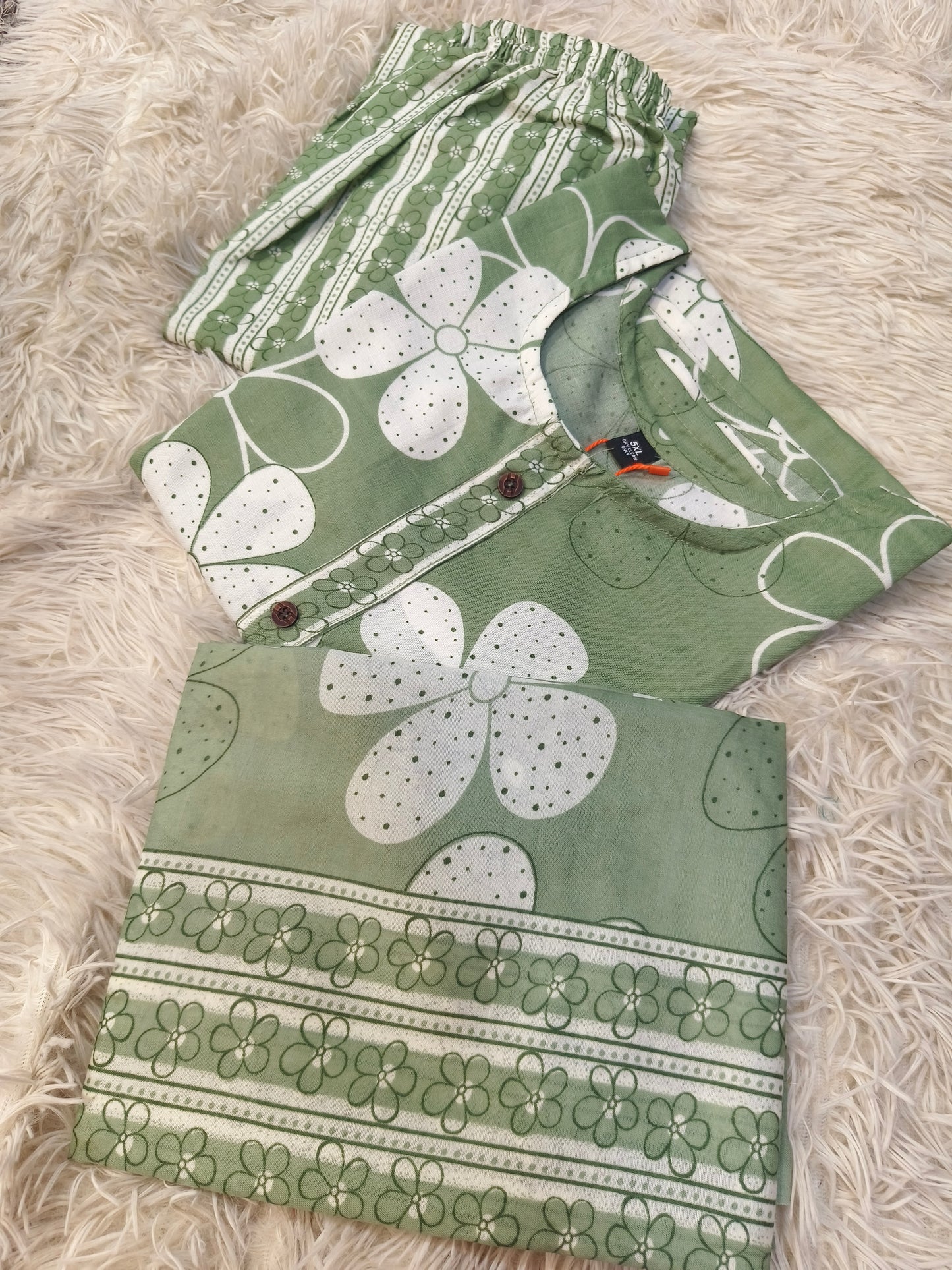Green cotton sets with duppata