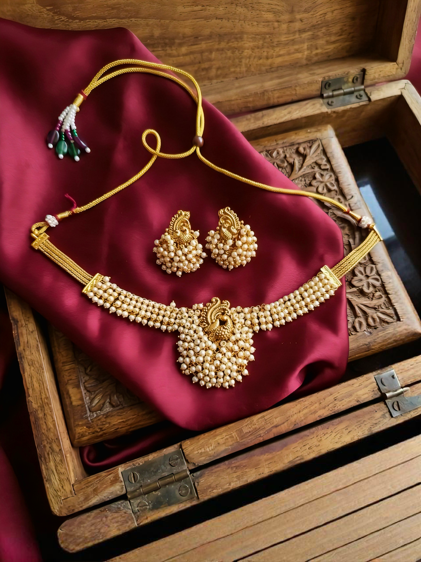 Peacock Choker Set