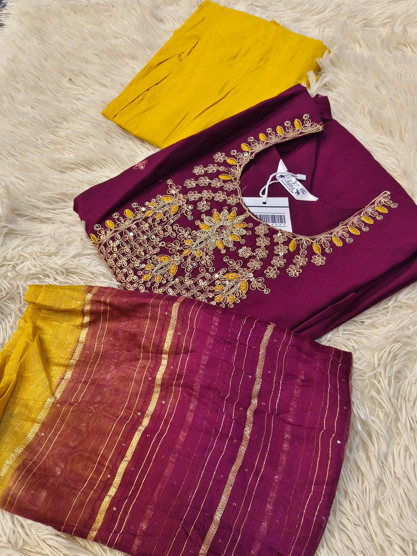 Wine Designer straight cut suit