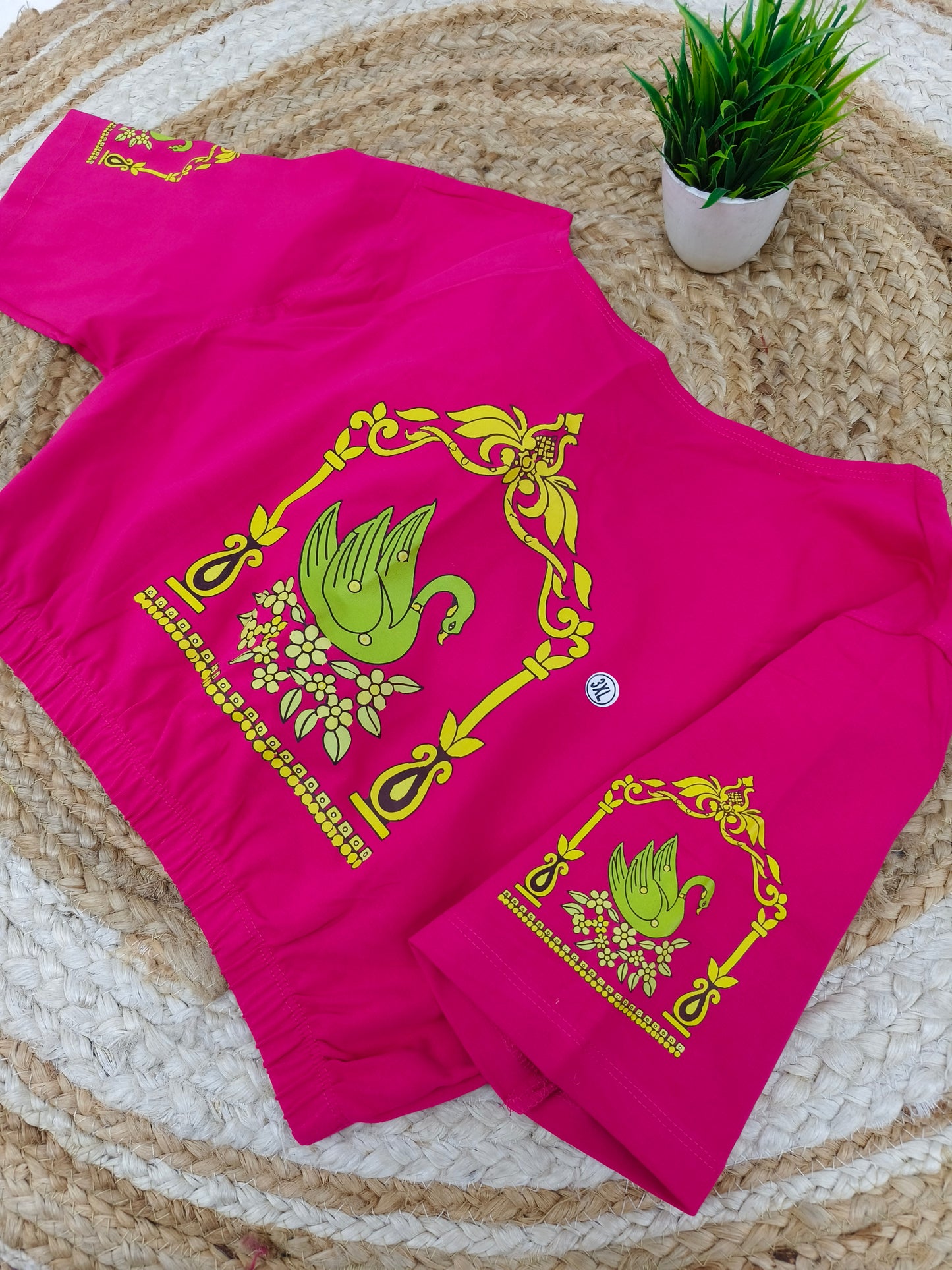 Rani Pink Stretchable blouse with unique printed design