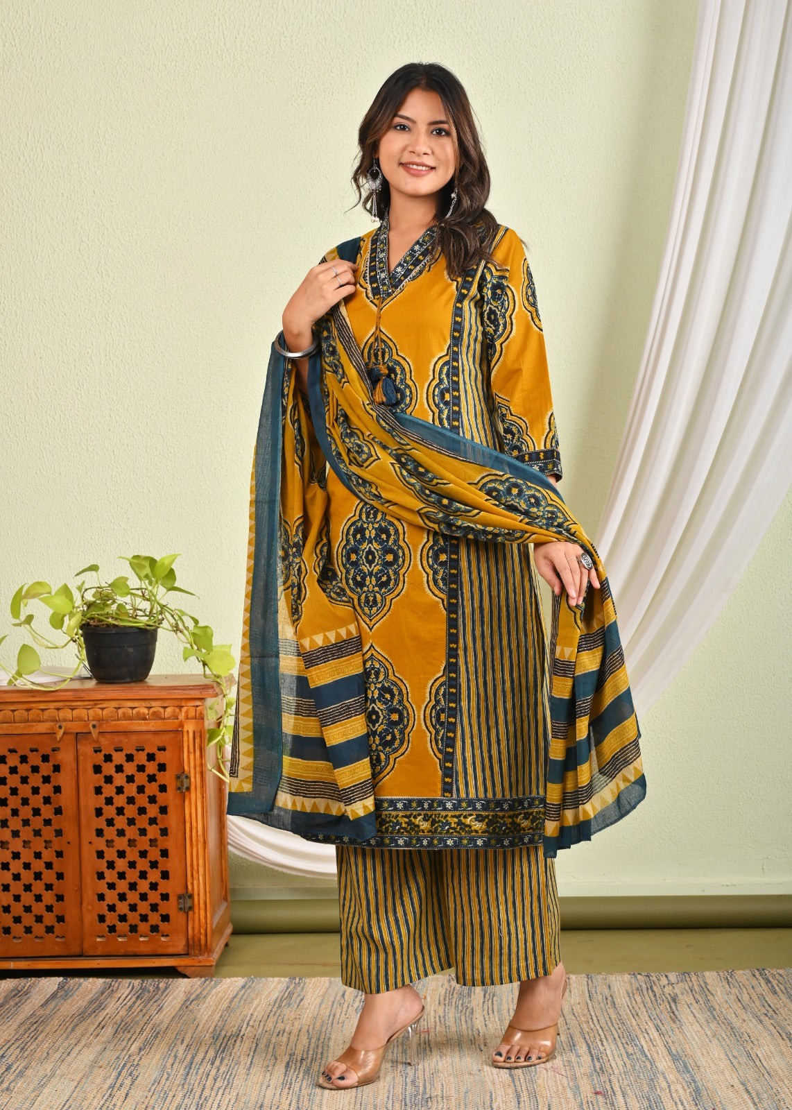 Mustard yellow Cotton sets with duppata