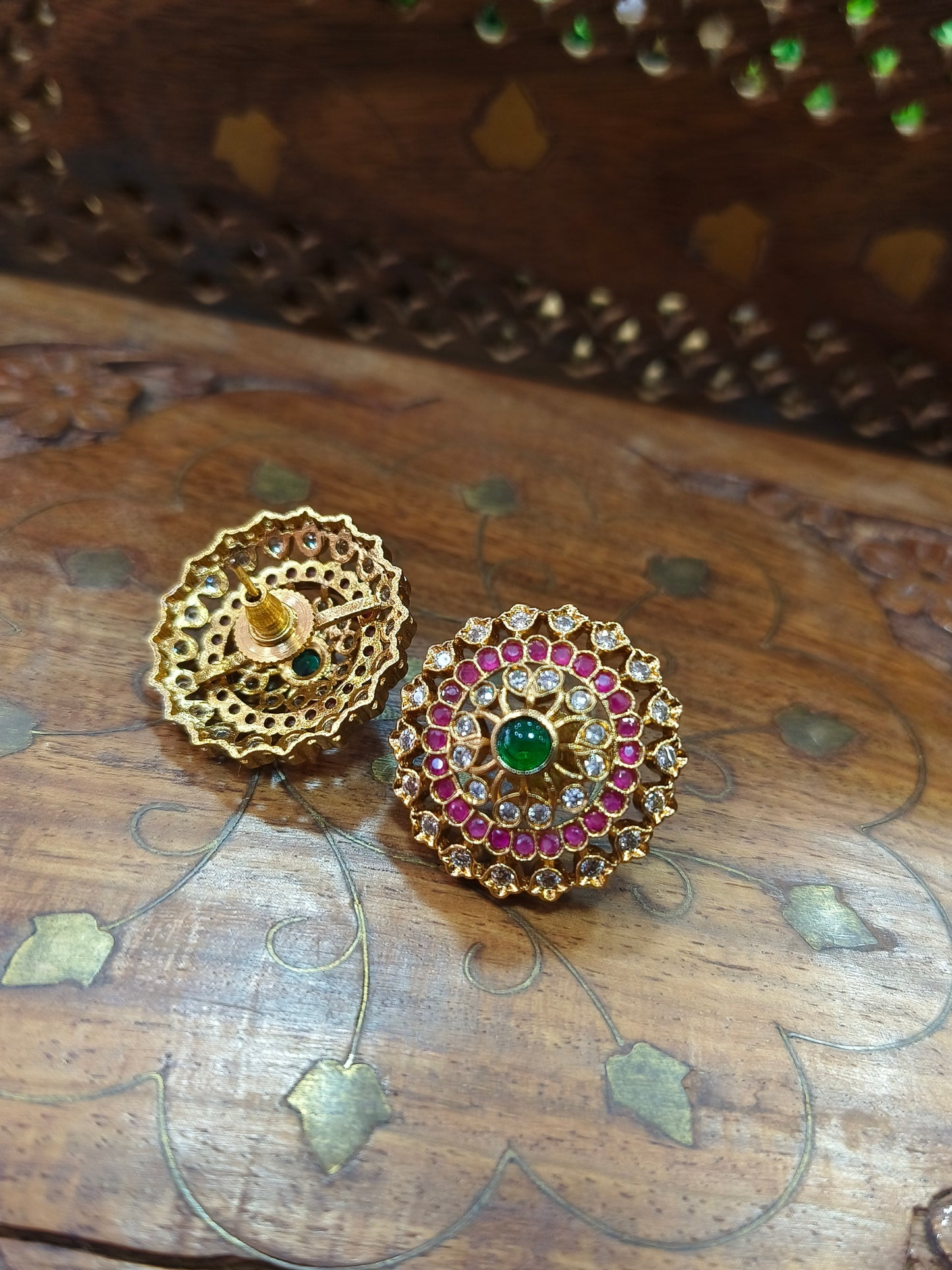 Elegant Multi stone stud