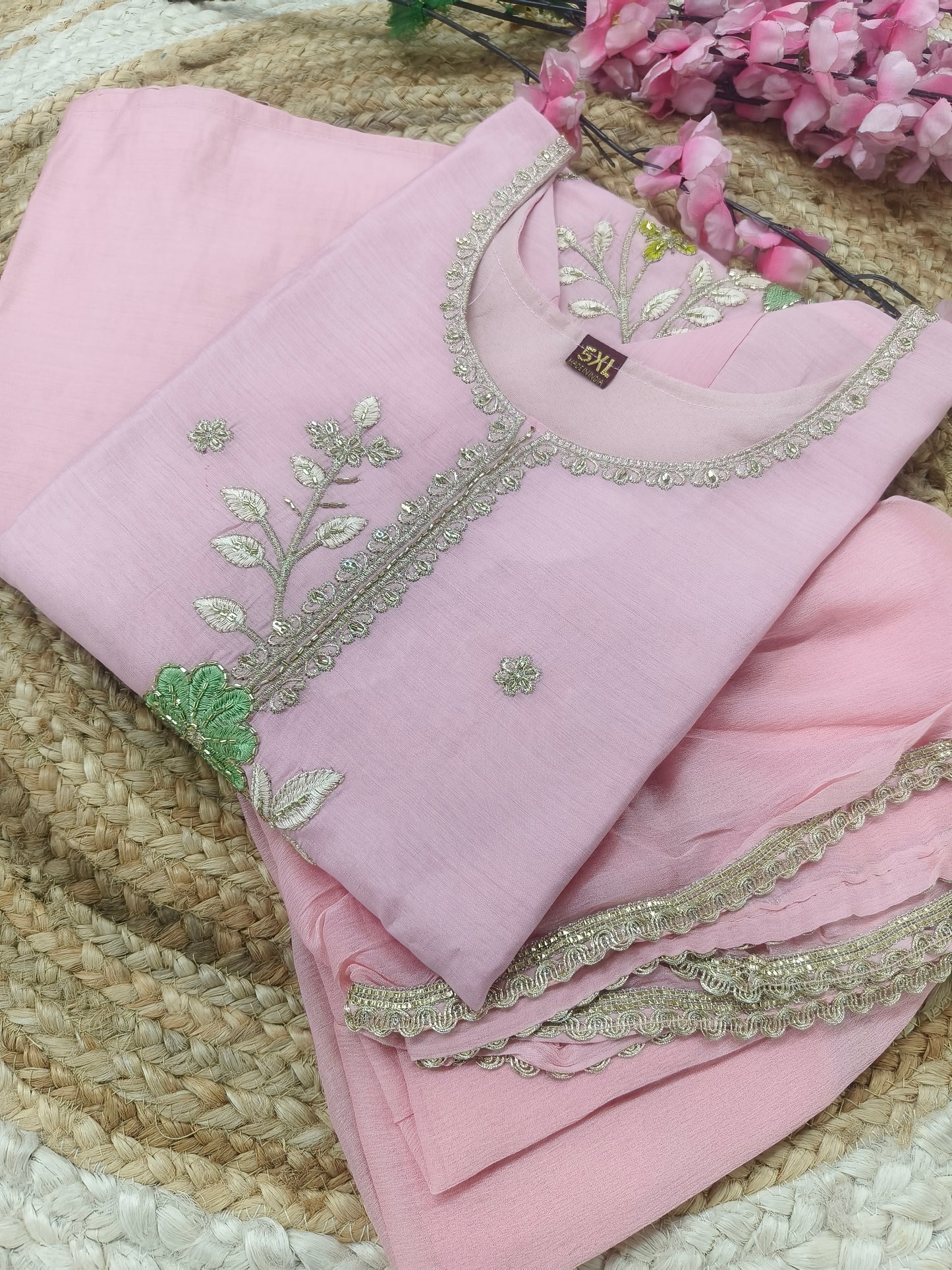 Light pink Elegant designer suit
