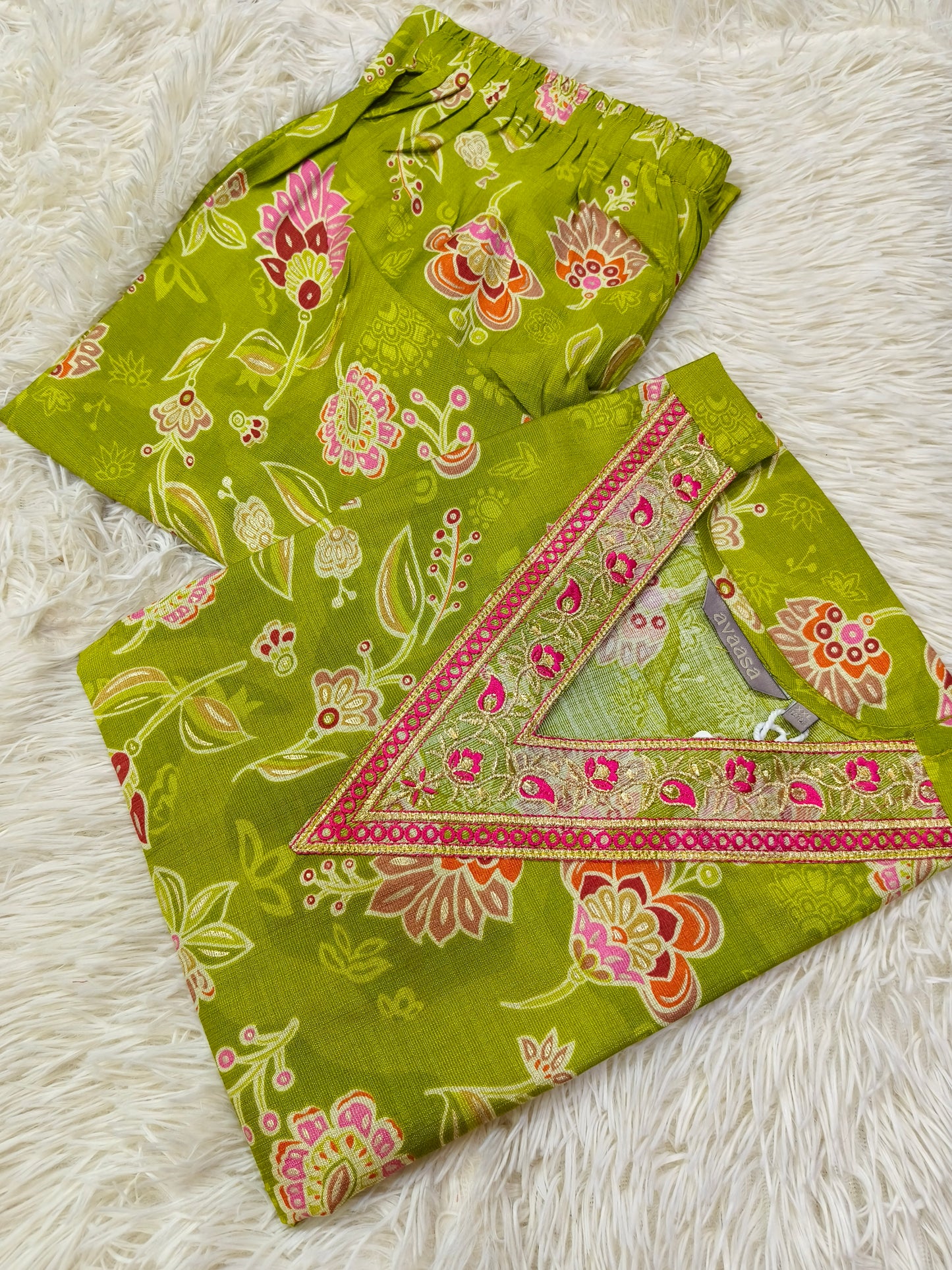 Leaf Green Designer cord set