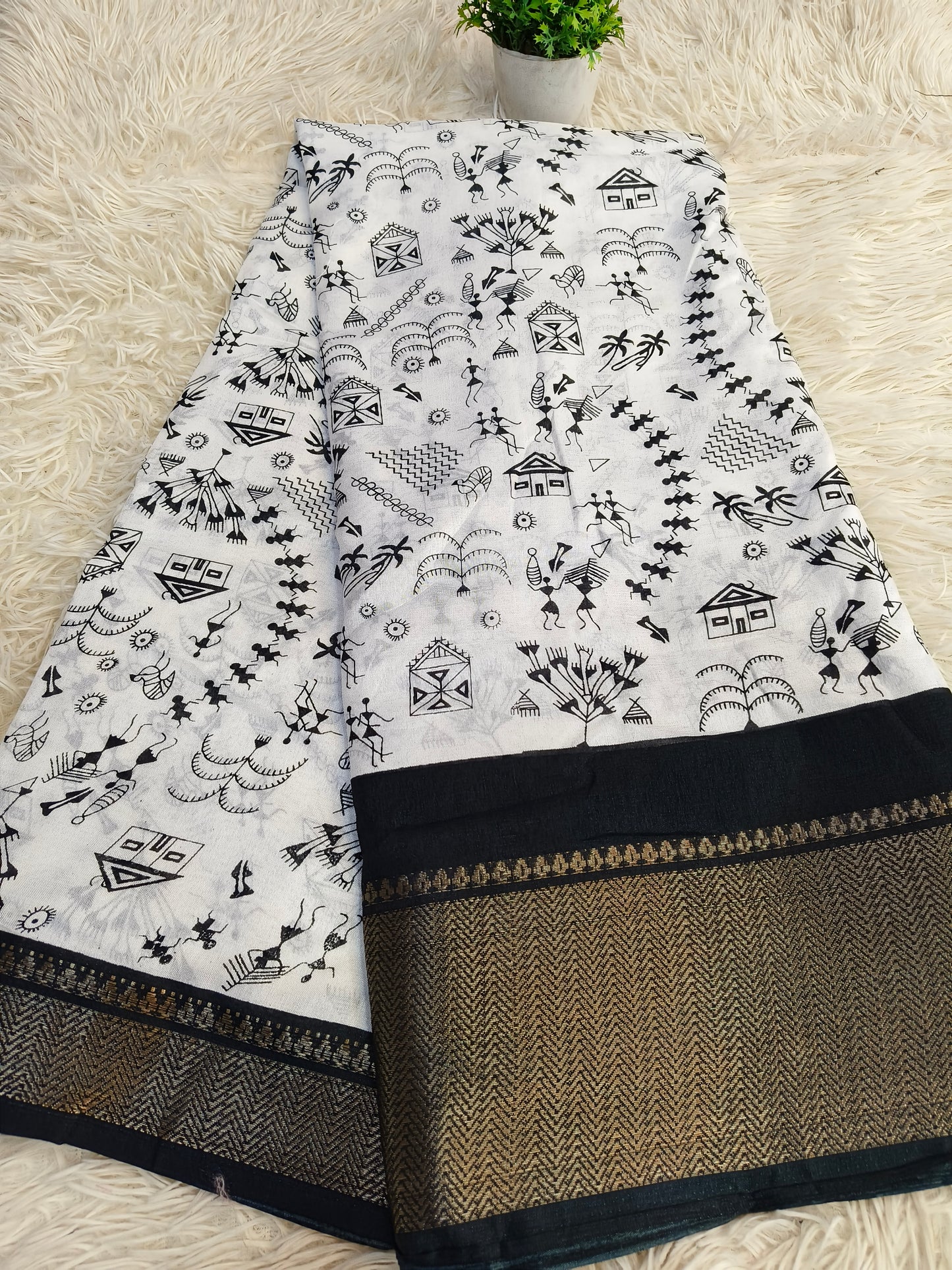 White&black dola silk Saree