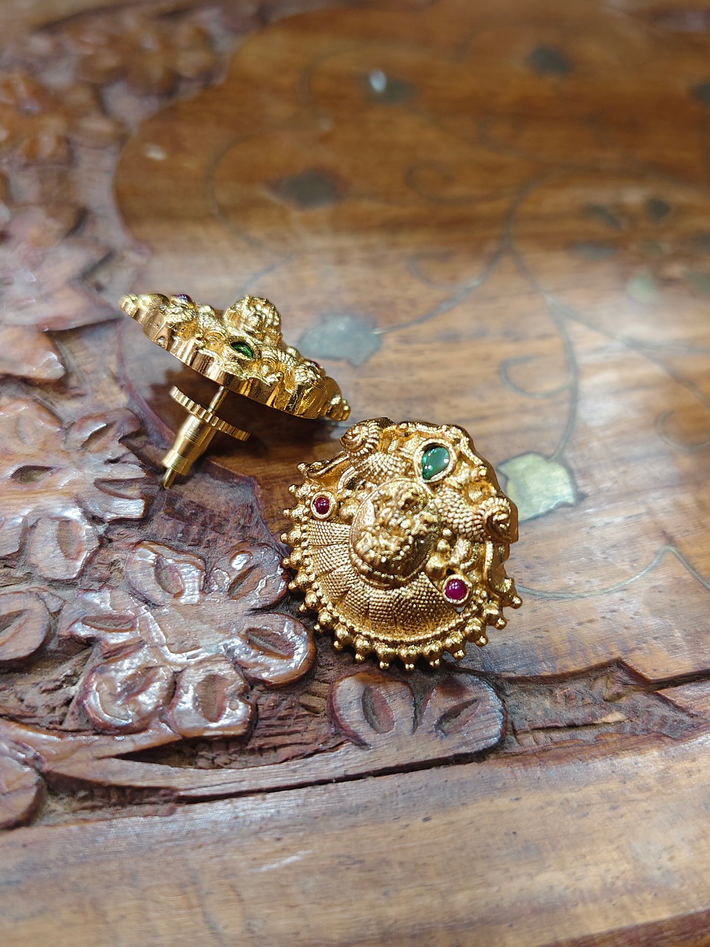 Elegant Green stone gold plated stud