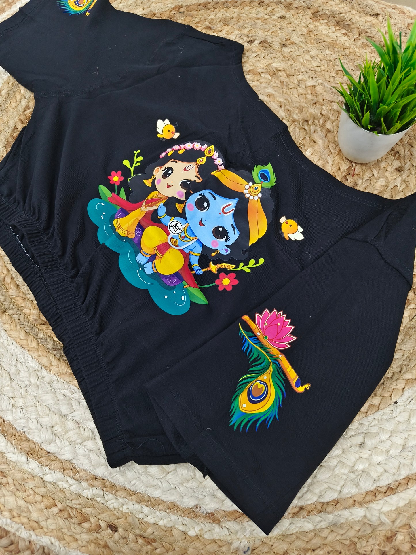 Black Stretchable blouse with unique printed design