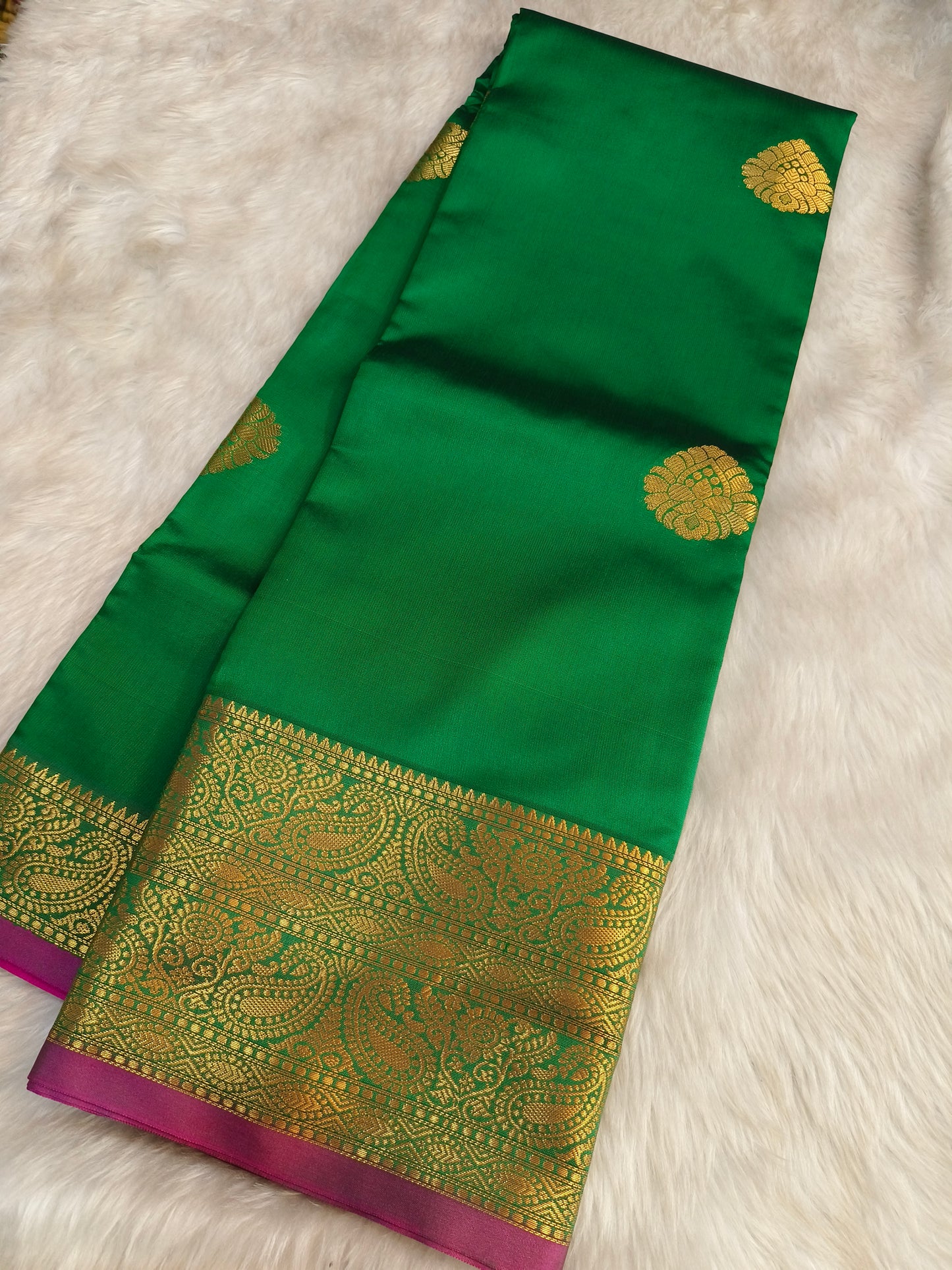 Green Semi kanchi silk saree