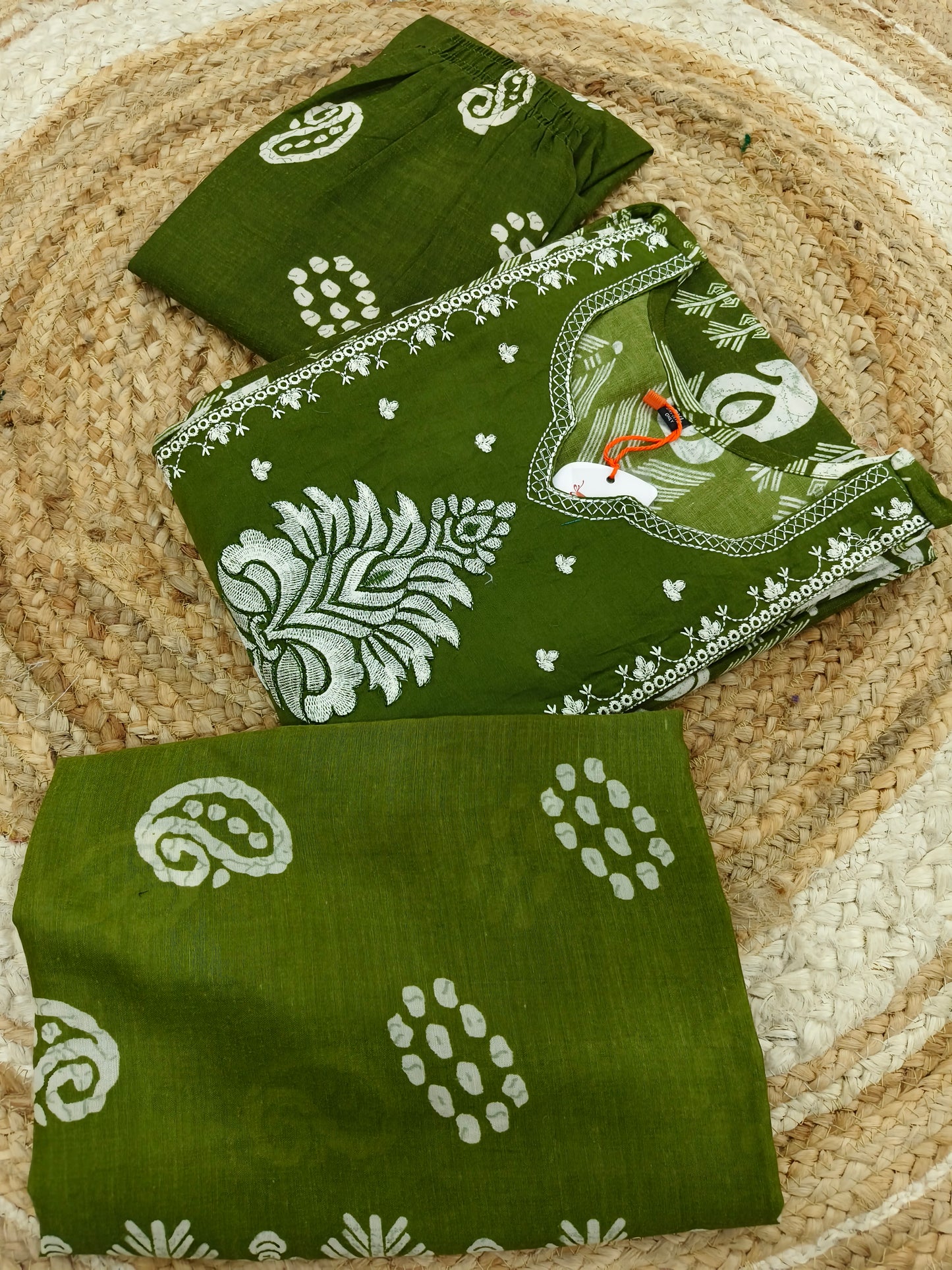 Green cotton sets with duppata