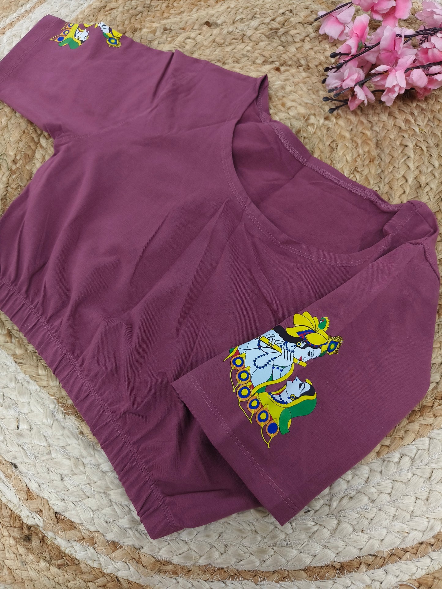 Mavue Stretchable blouse with unique printed design