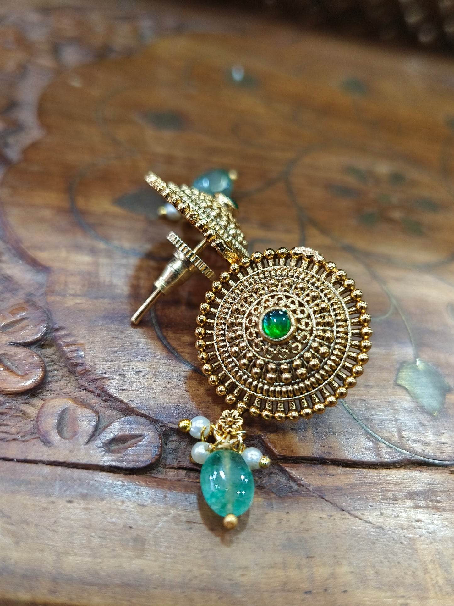 Elegant Green stone gold plated stud