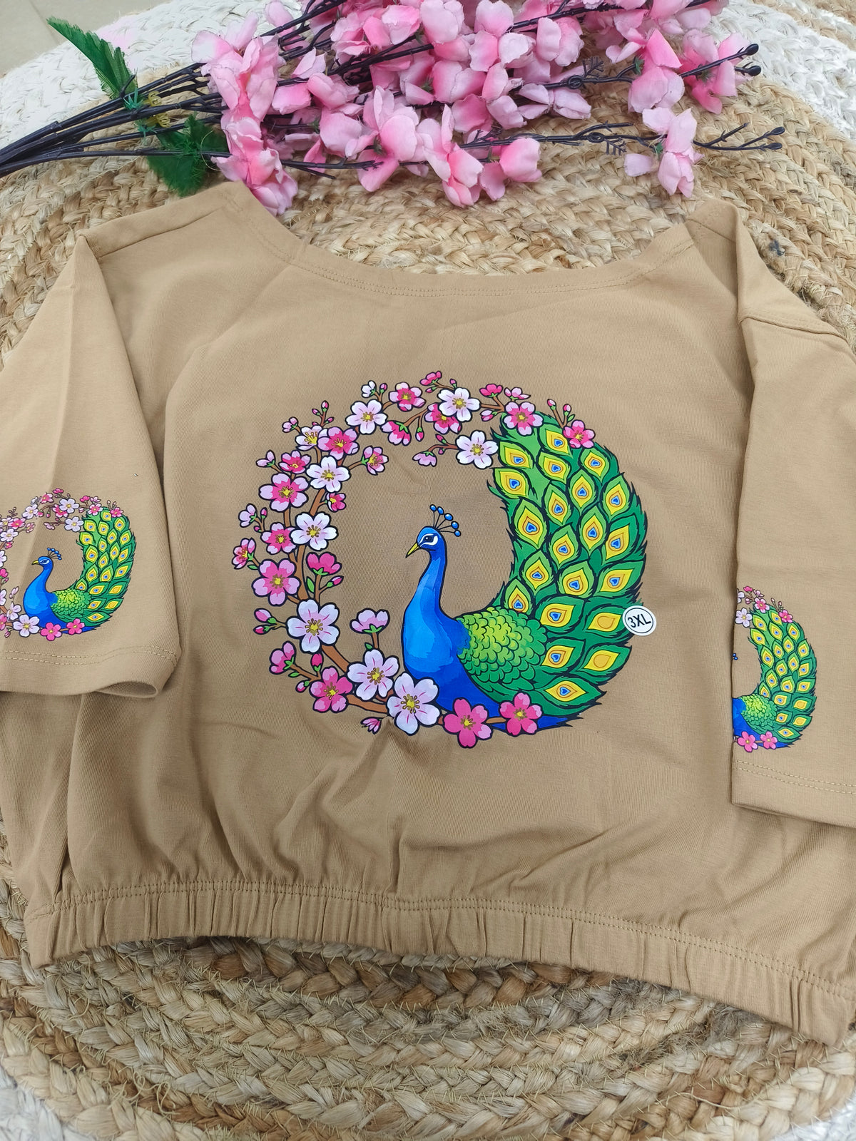 Skin Stretchable blouse with unique printed design
