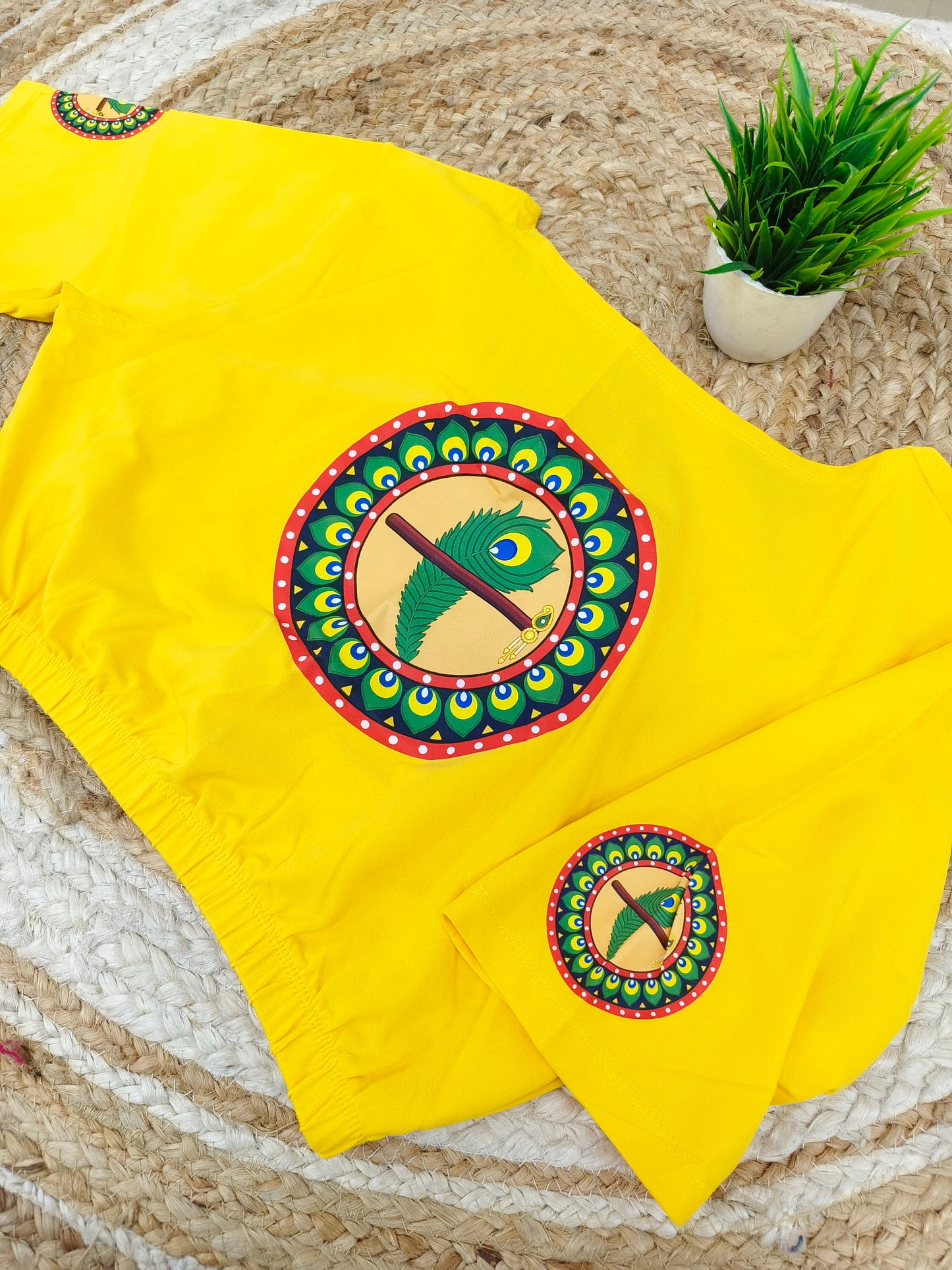 Yellow Stretchable blouse with unique printed design