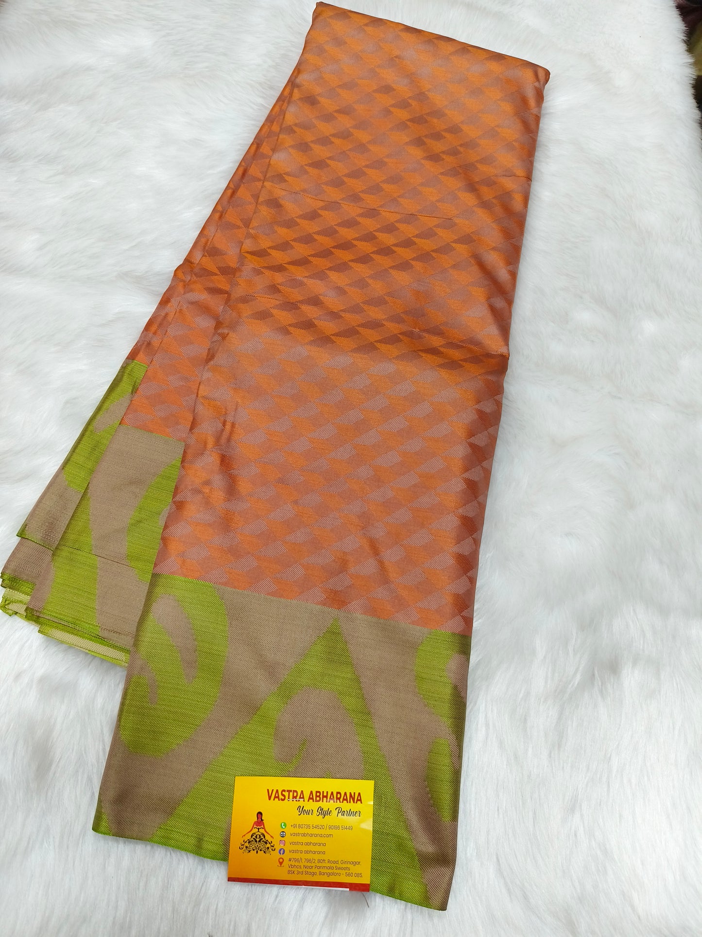 Chikku Semi kanjivaram silk saree