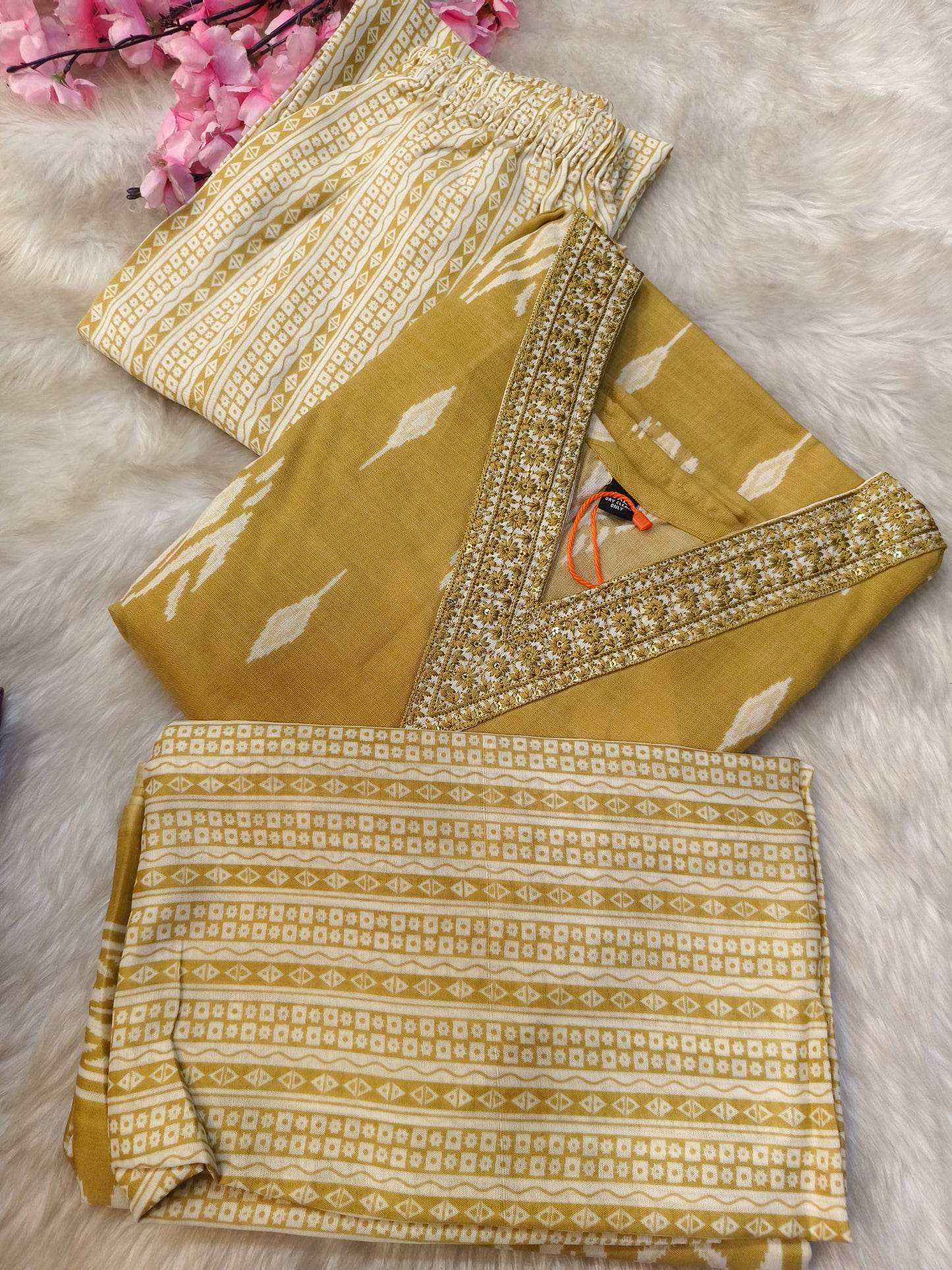 Yellow cotton sets with duppata