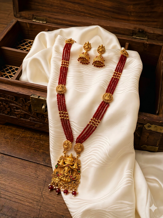 Beautiful Rubycrystal gold plated Hara