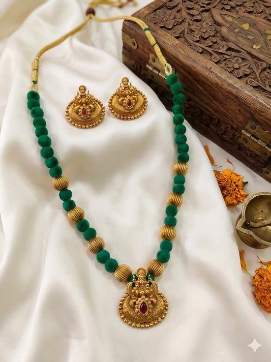 Matte finish Green thread Ruby stone necklace set