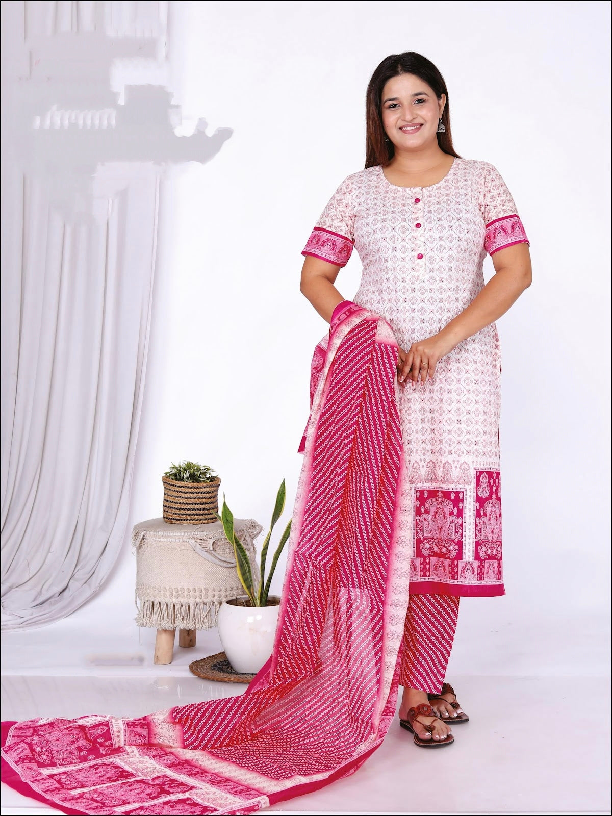 Half white with pink Cotton sets with duppata