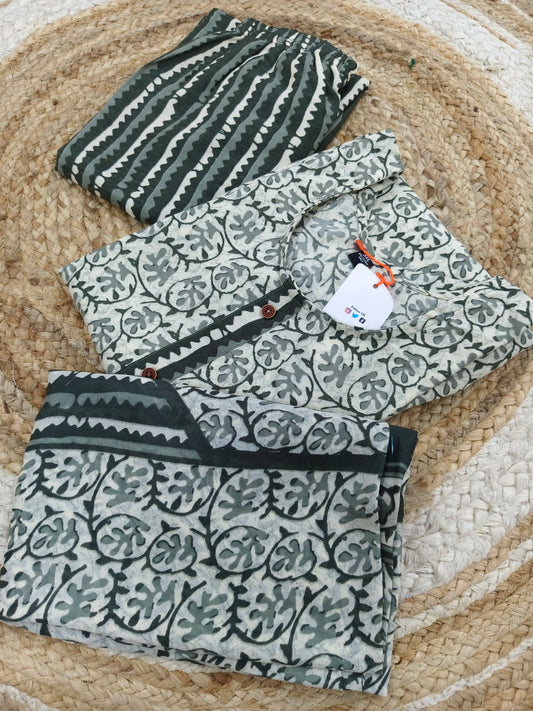 Green with white Cotton sets with duppatta