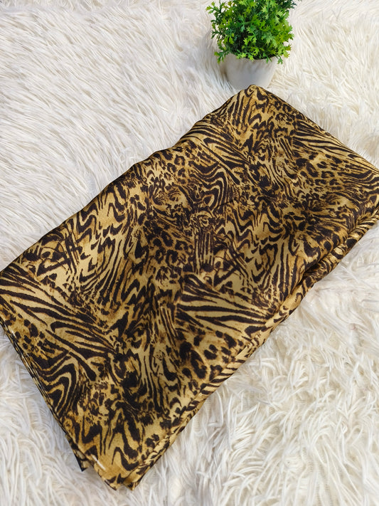 Tiger Print Elegant Retro saree