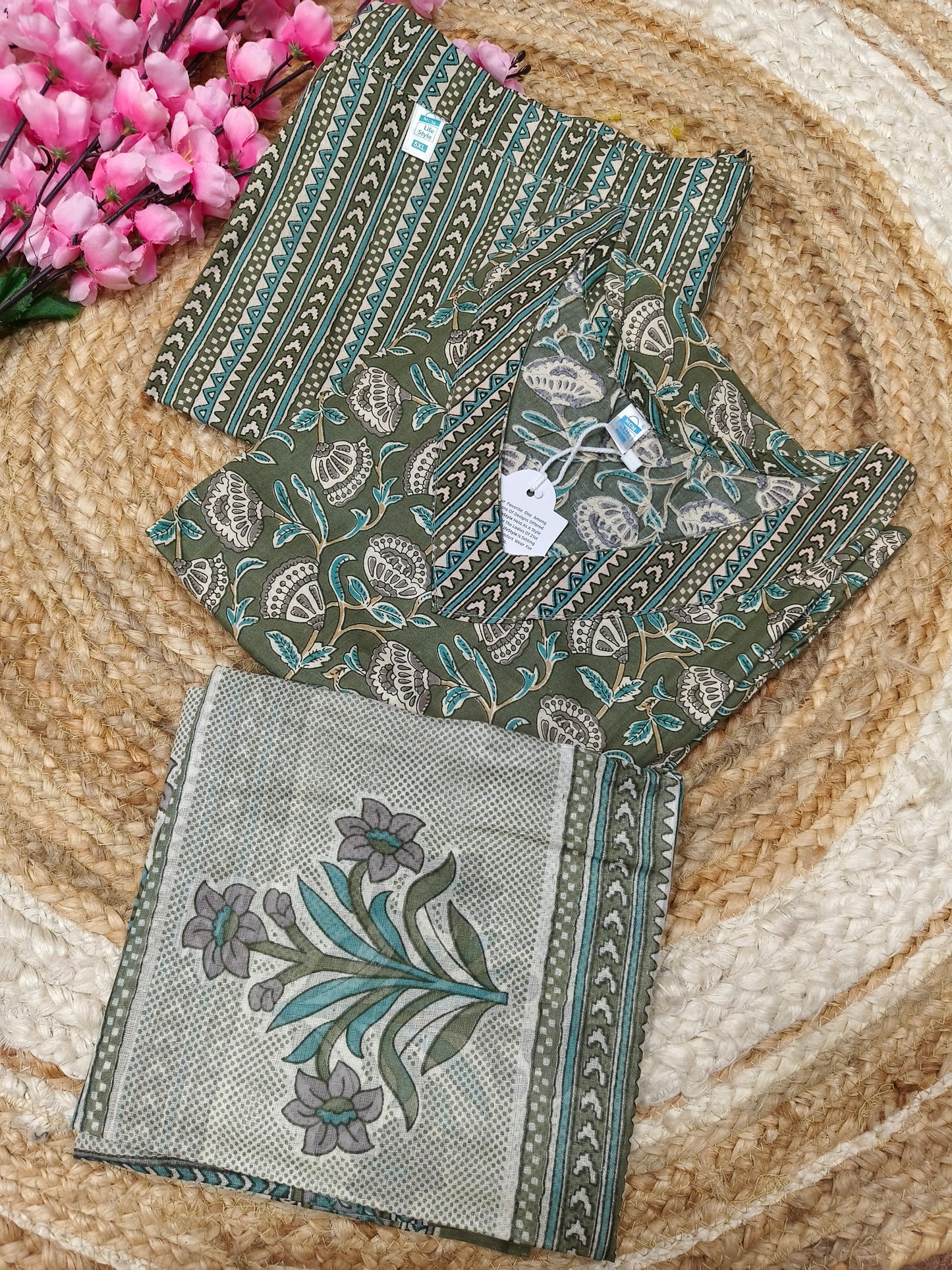 Green Pure Cotton sets with duppata