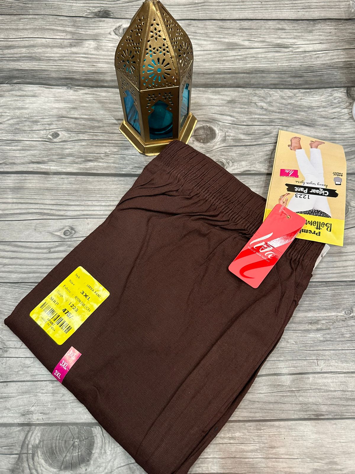 Brown lycra strechable pants