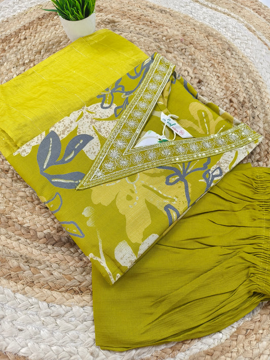 Parrot green Elegant designer suit