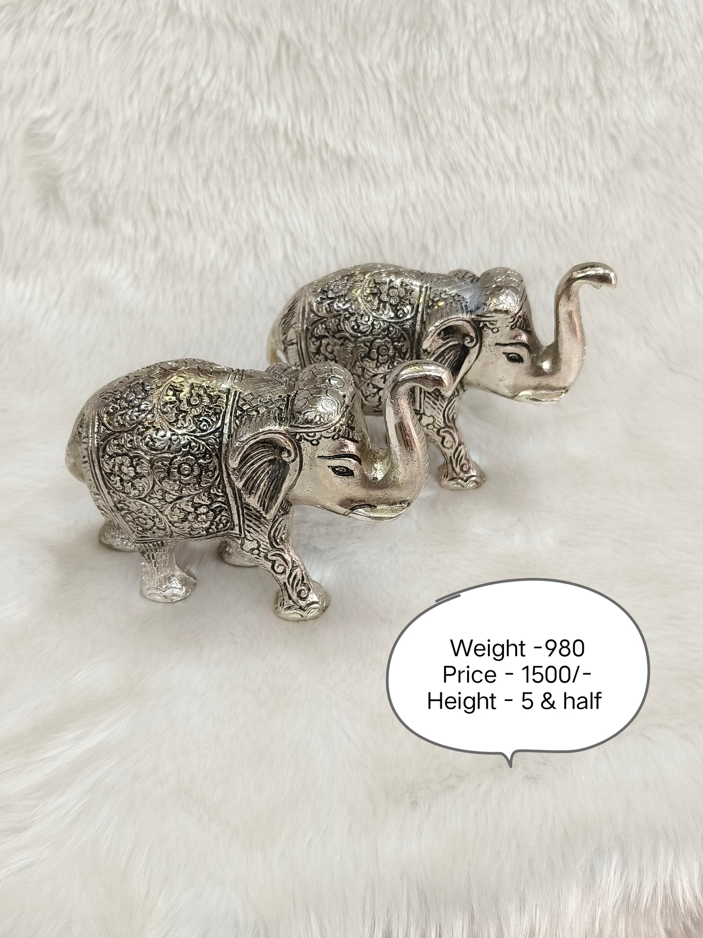 Antique elephant pair - 5.5 inches