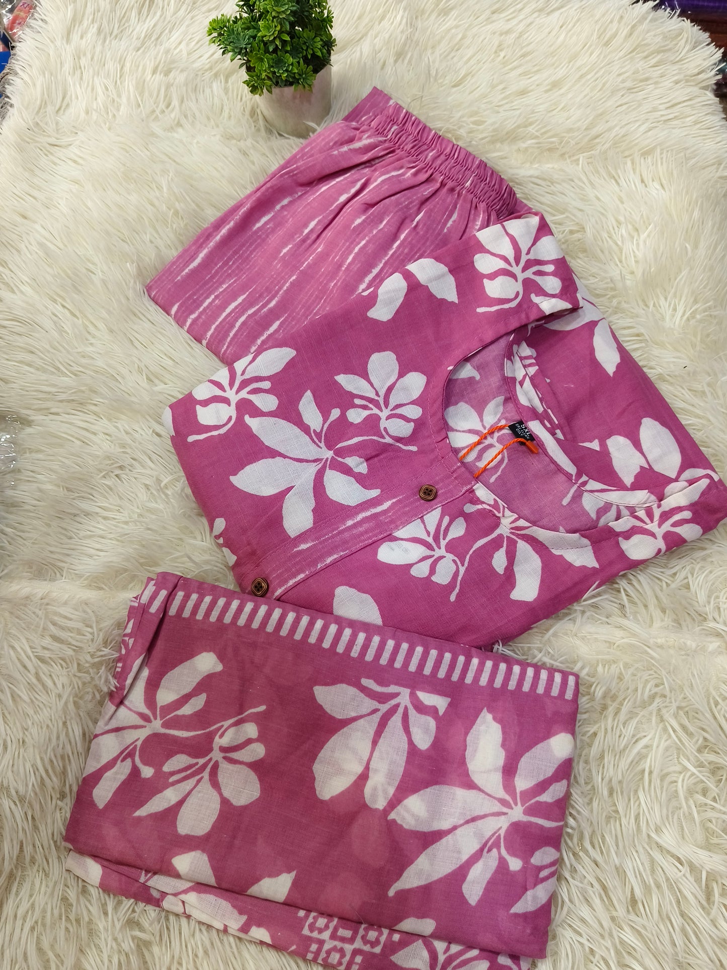 Pink Cotton sets with duppata