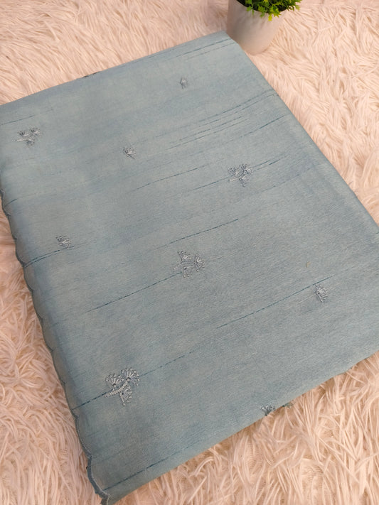 Light grey Elegant Matka silk saree