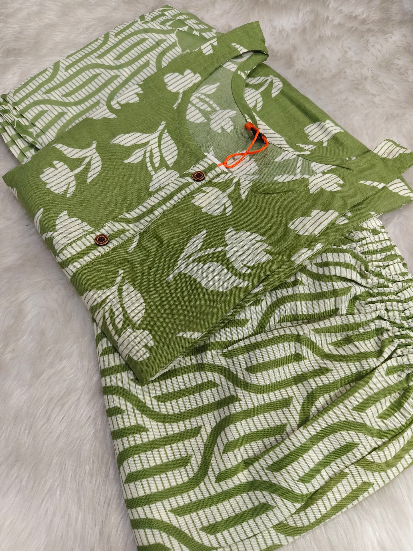 Green Cotton sets with duppata