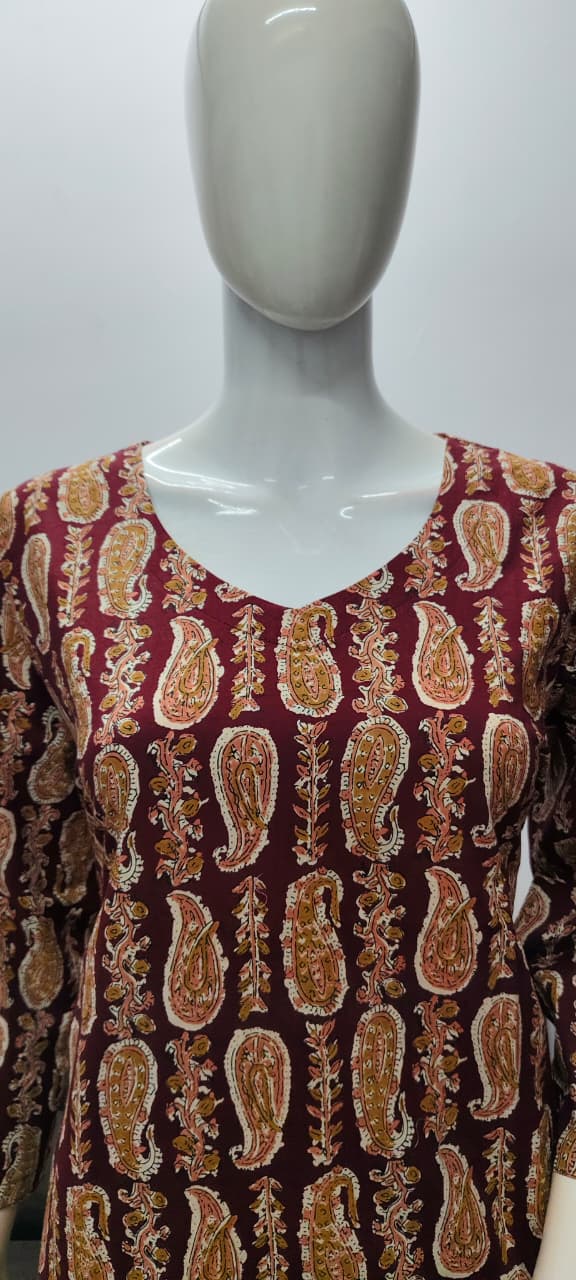 Maroon pure cotton kurta
