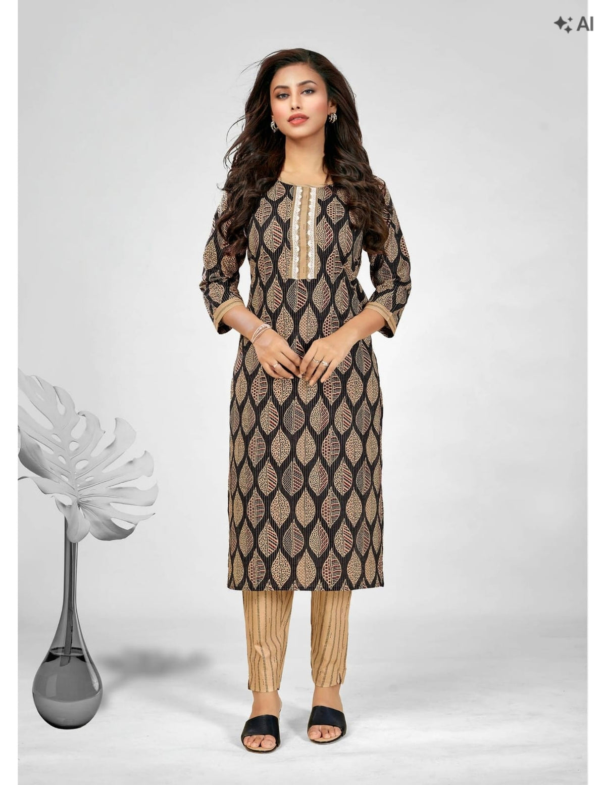 Black with gold Elegant Printed Cotton Kurta