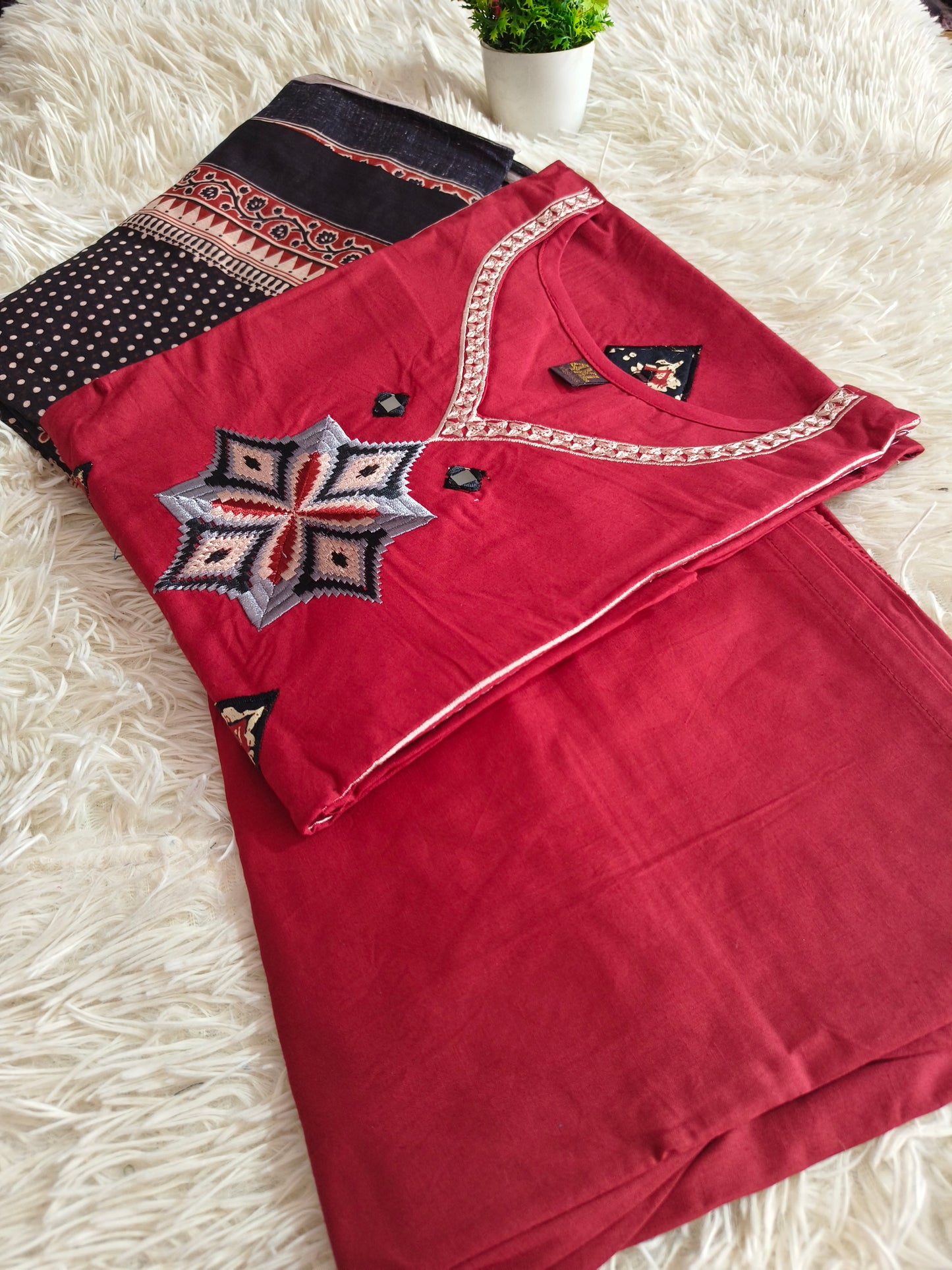 Maroon cotton straight cut Suit