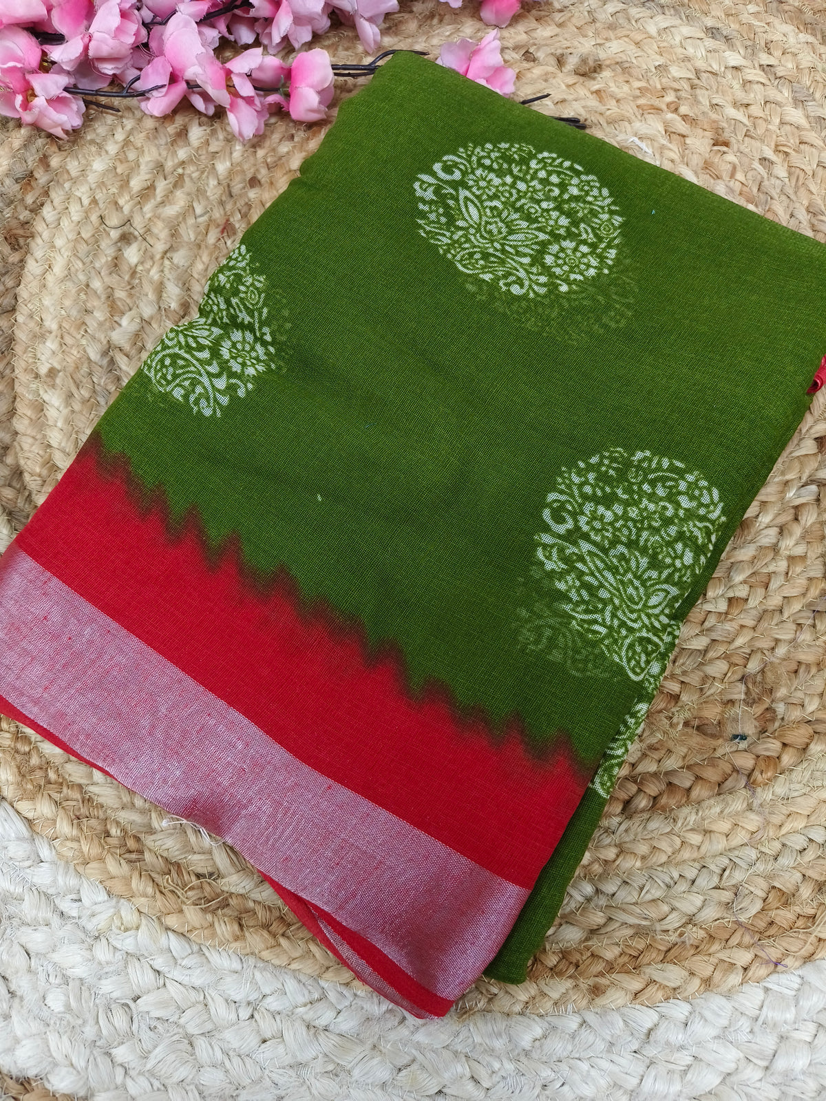 Green with red Lenin Cotton saree