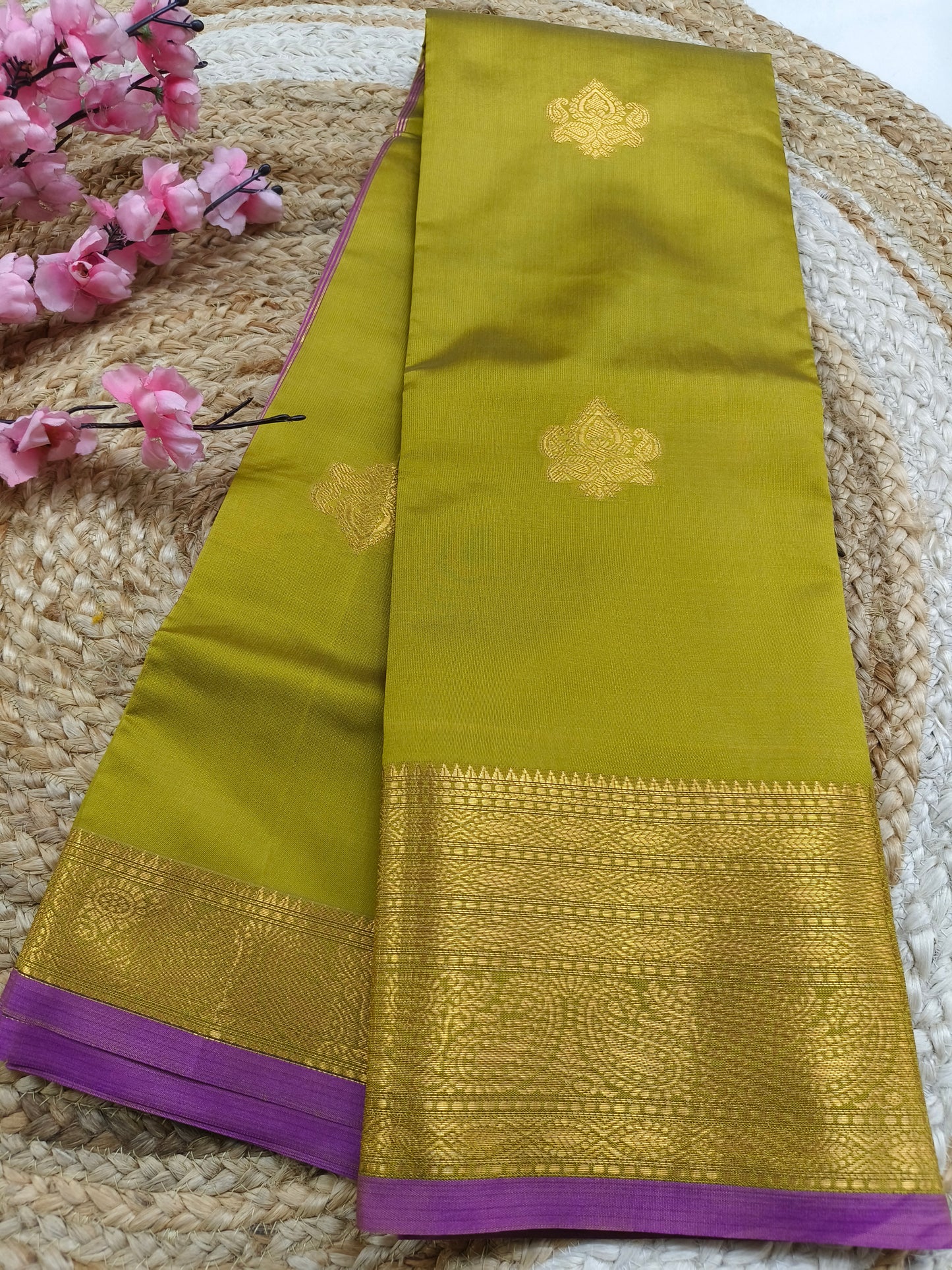 Mehandi green Semi kanchi silk saree