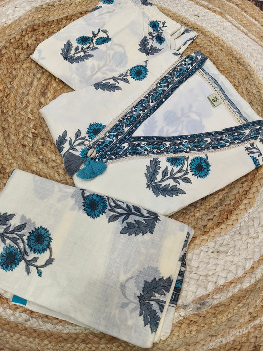 White premium cotton suit