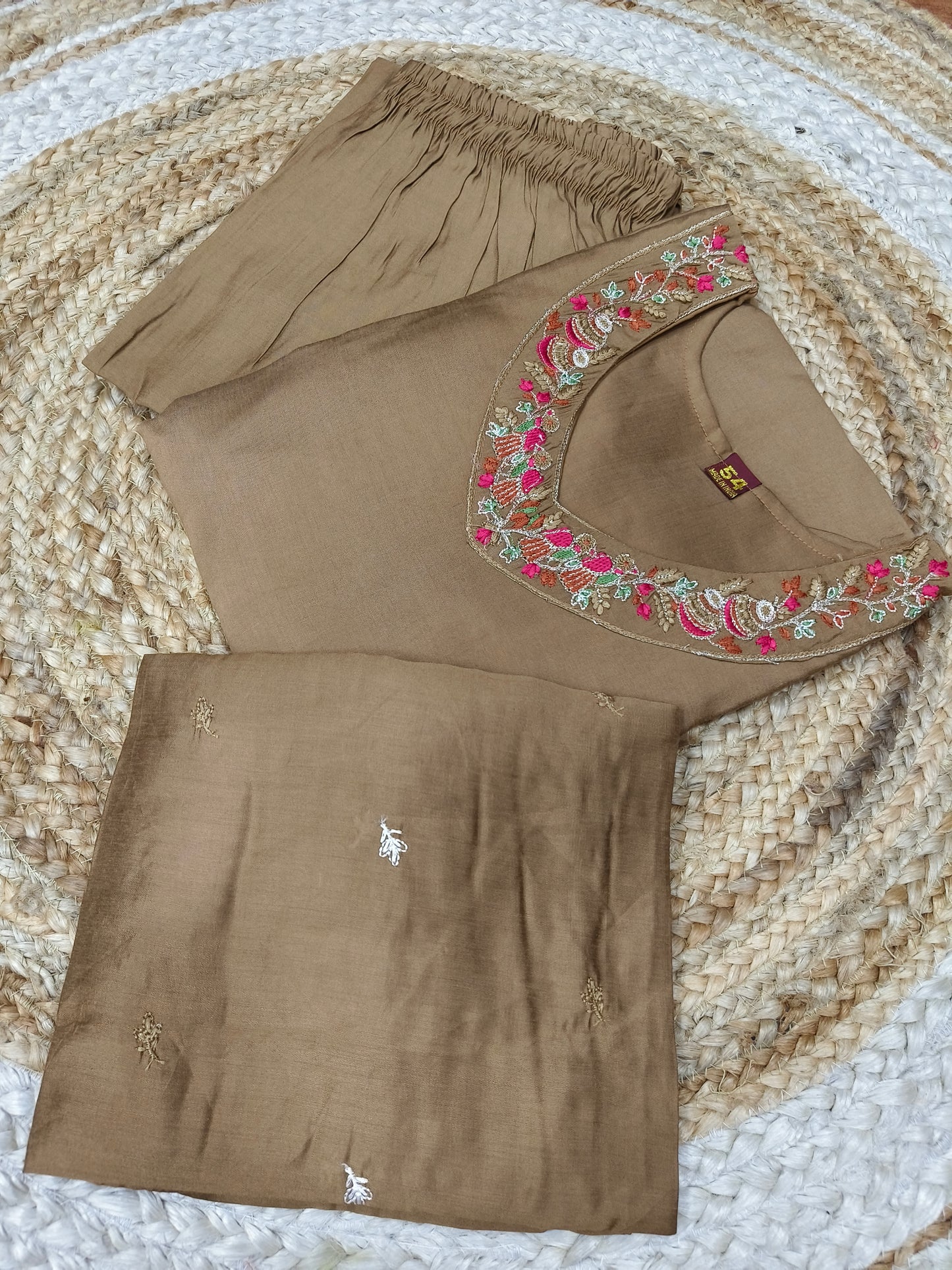 Beige Eelgent designer side cut suits