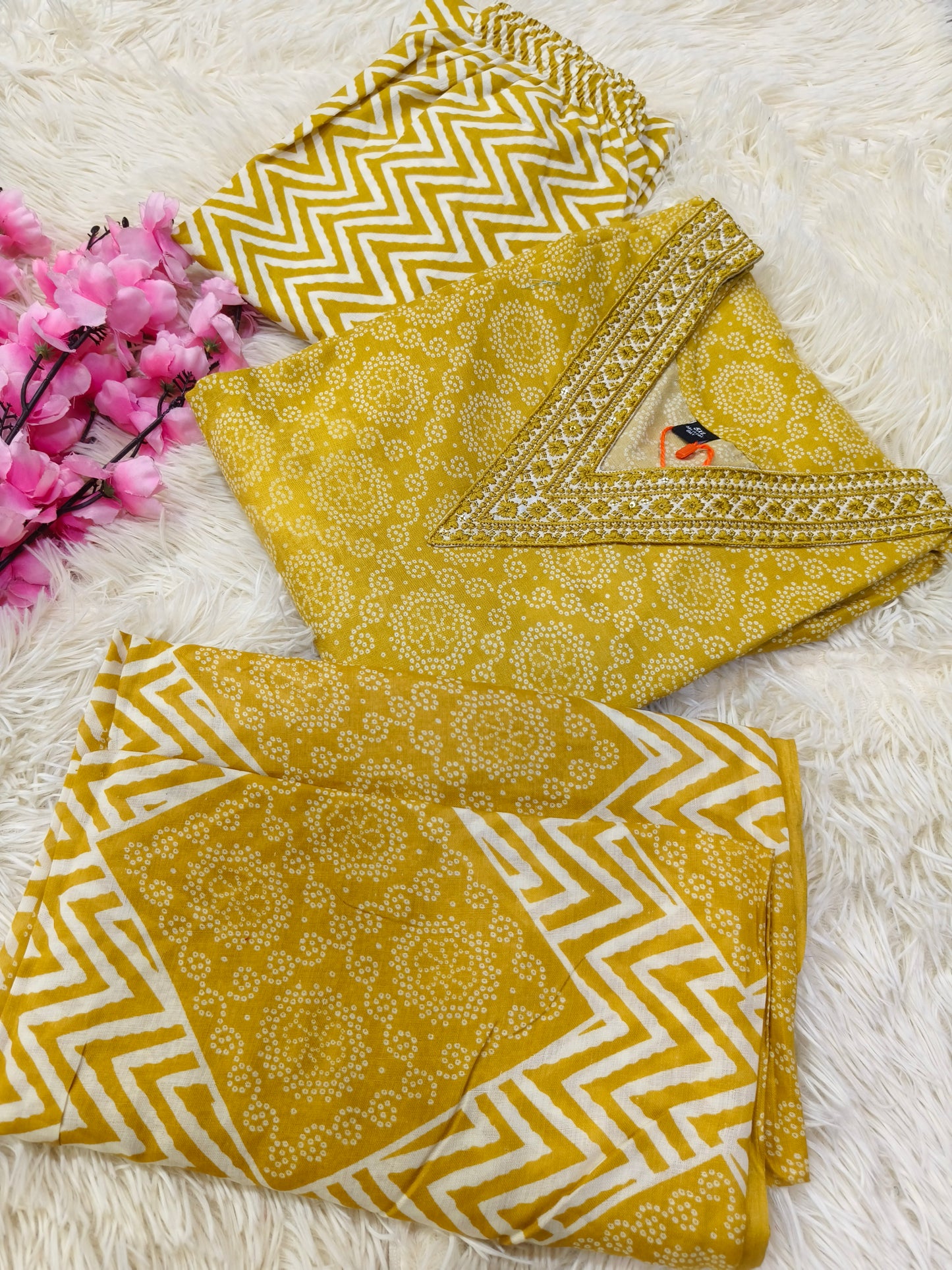 Yellow Cotton sets with duppata