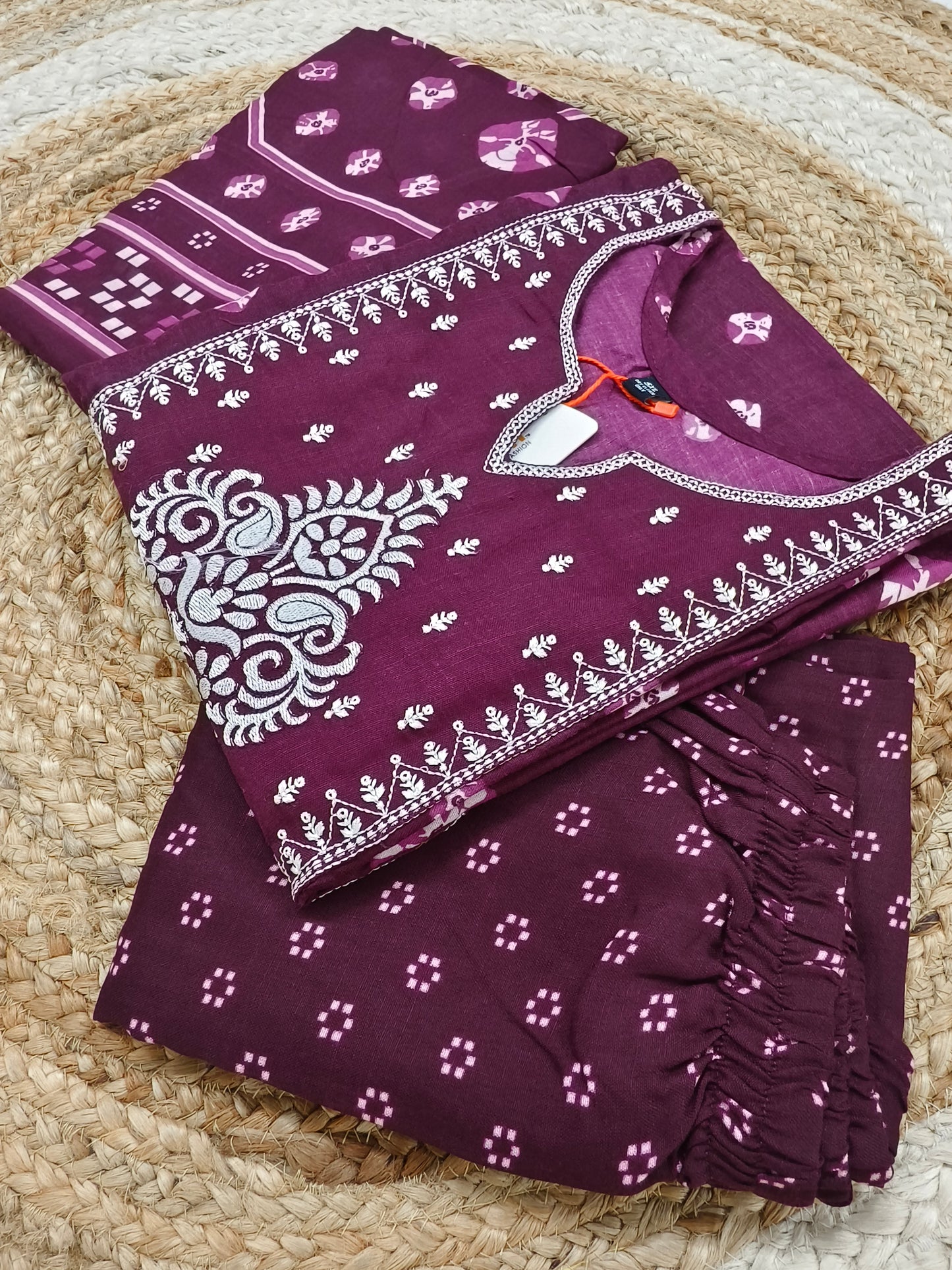 Wine cotton sets with duppata