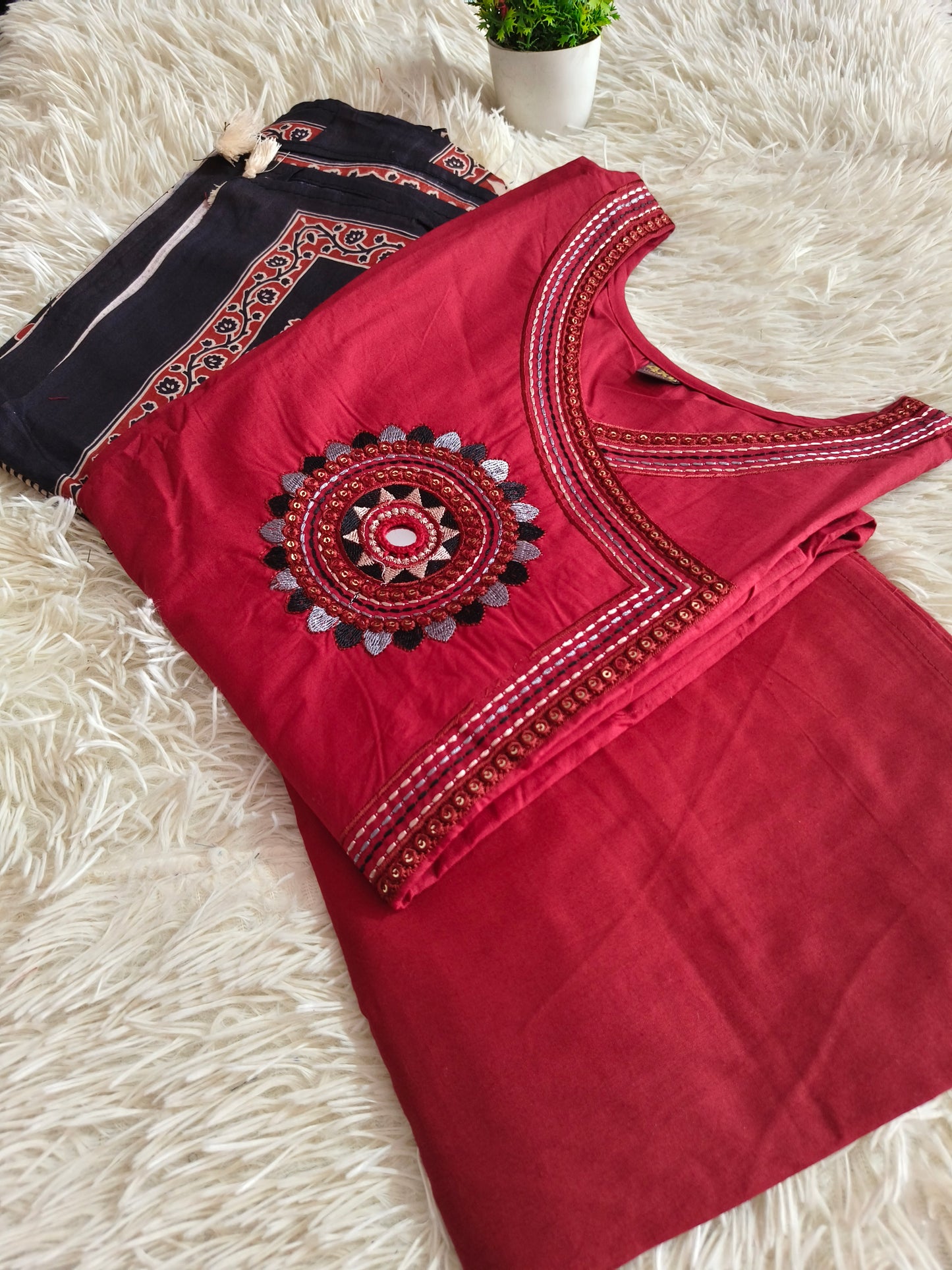 Maroon cotton straight cut Suit