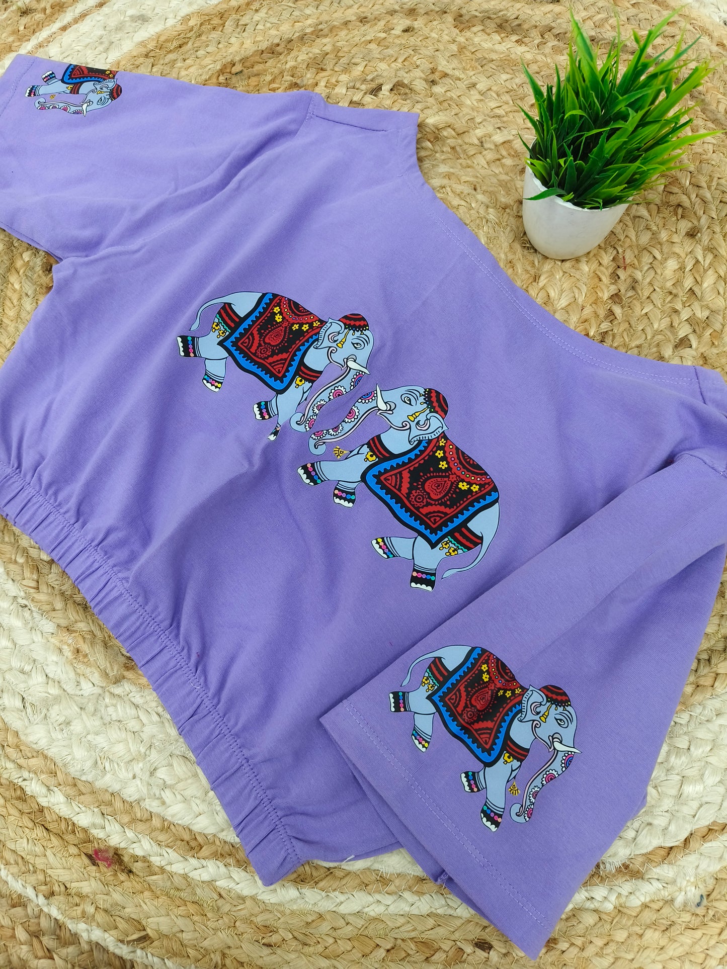 Lavender Stretchable blouse with unique printed design