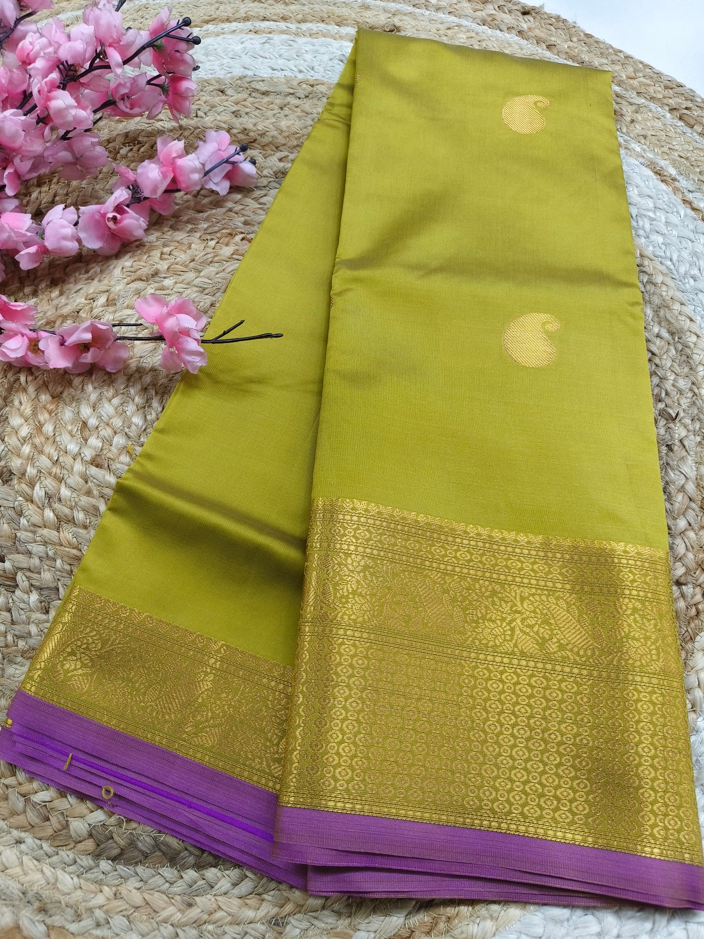 Mehandi green Semi kanchi silk saree
