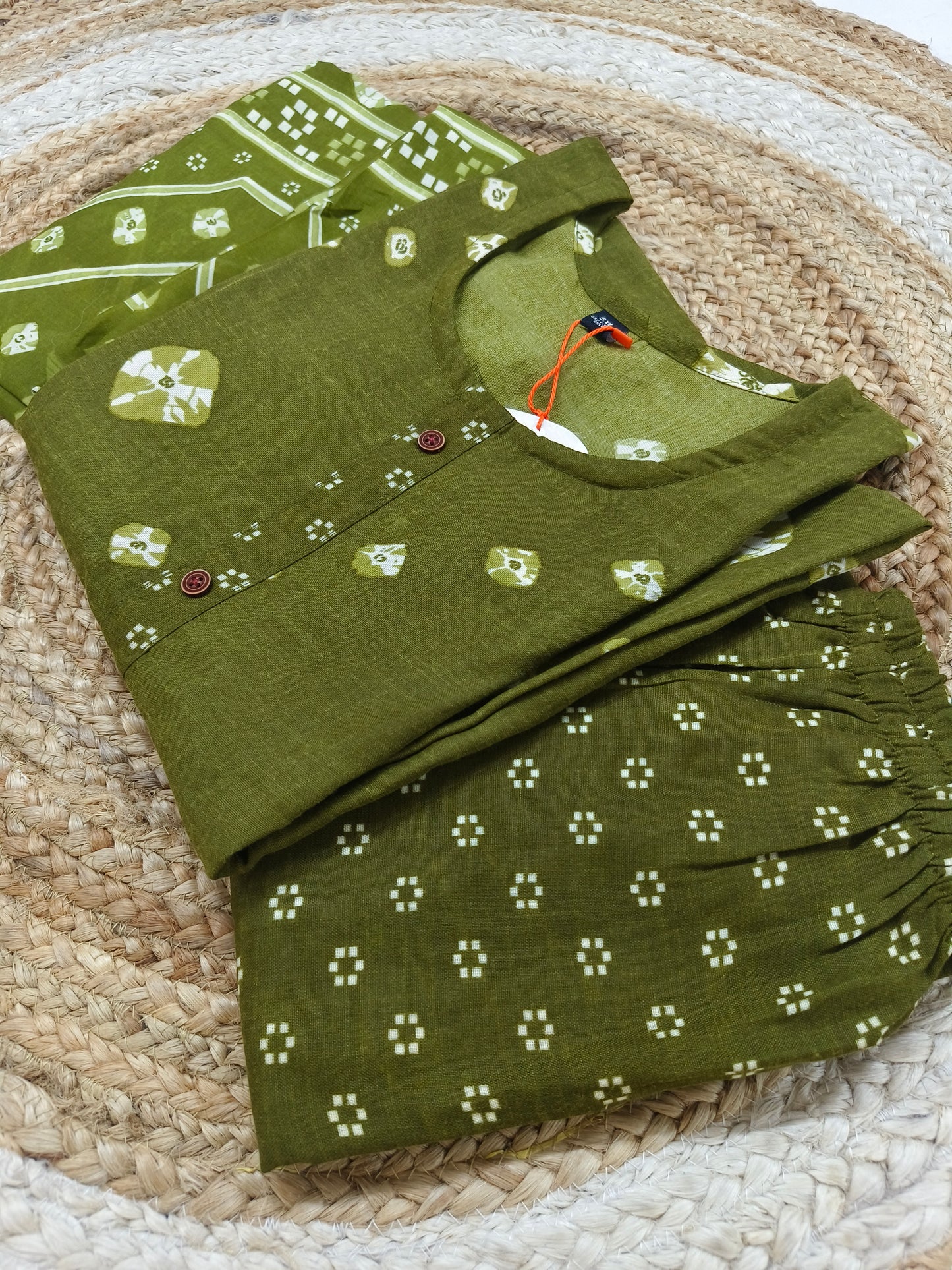 Green  Cotton sets with duppatta