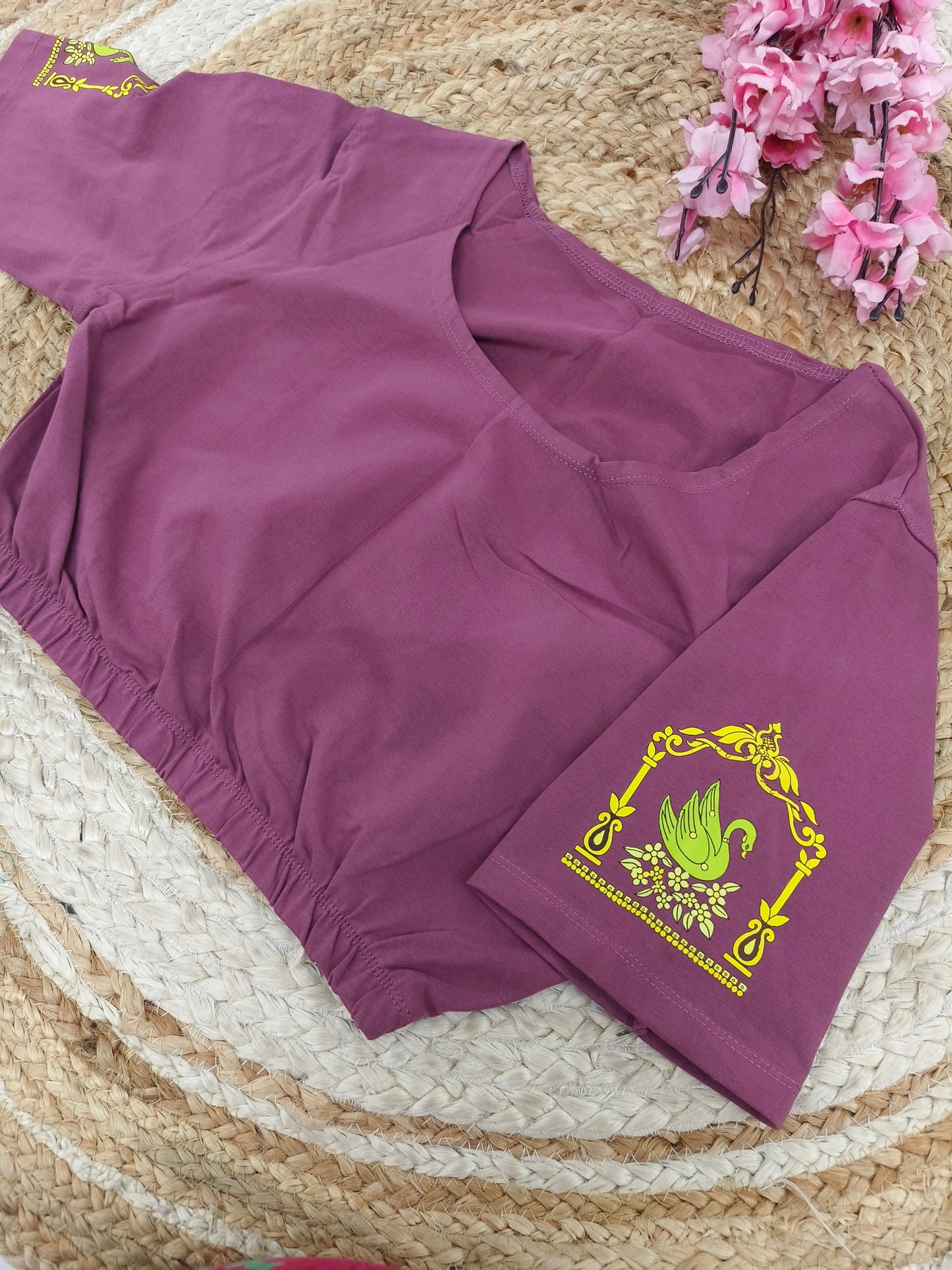 Mauve Stretchable blouse with unique printed design