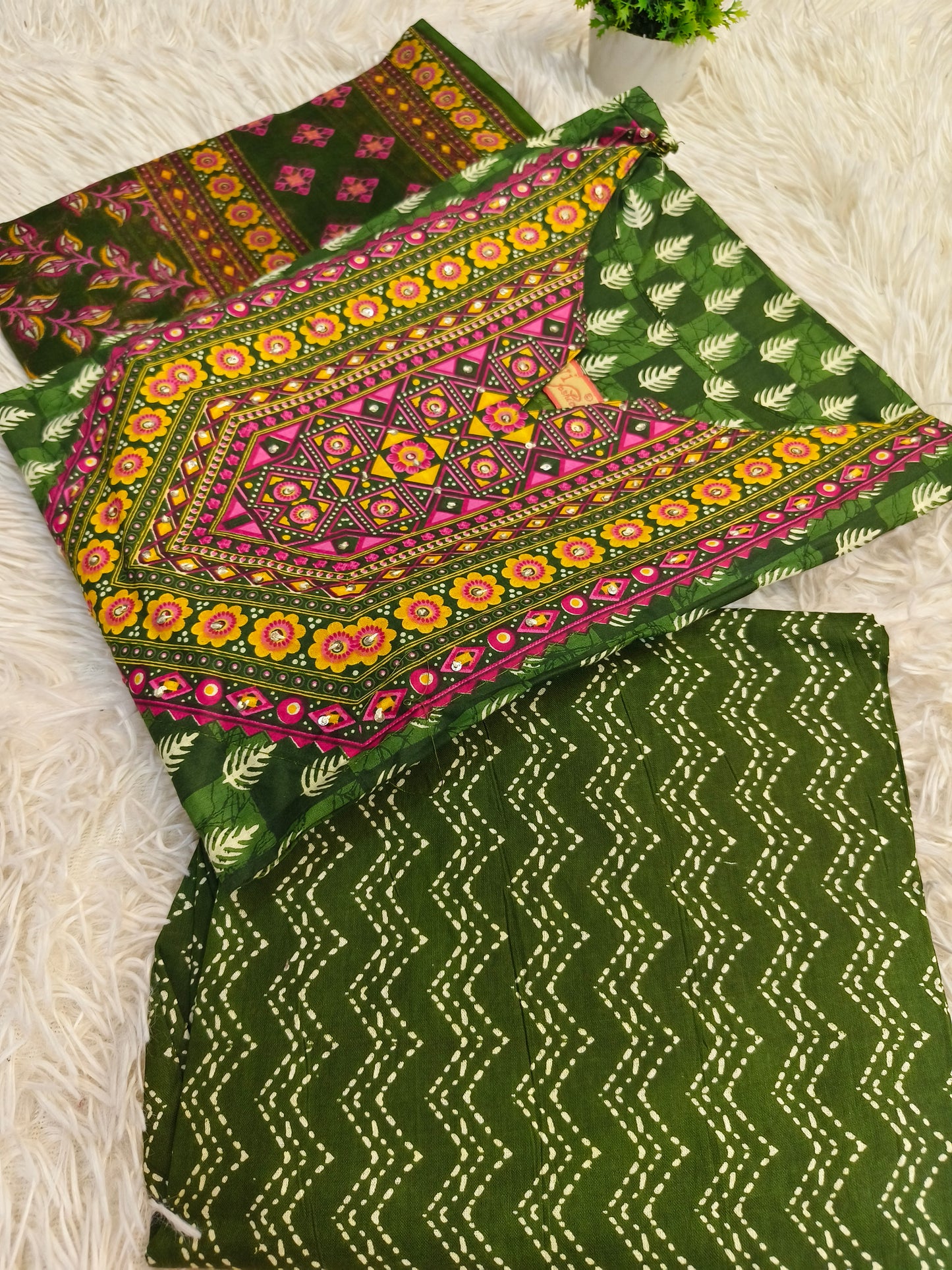 Green  Aarvi Pure Cotton Suit